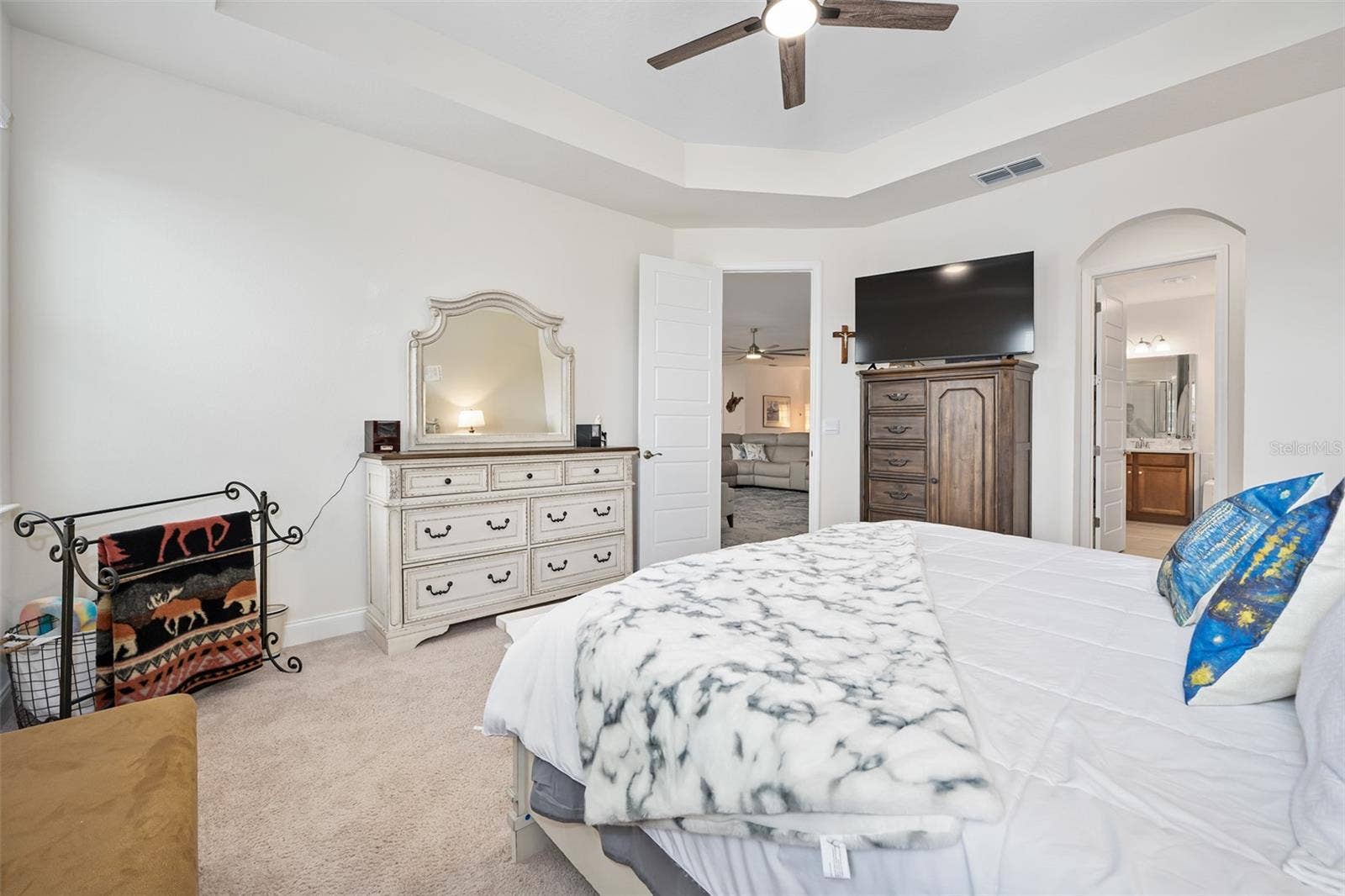 2844 MONAGHAN DRIVE, Ormond Beach, FL 32174 Primary suite