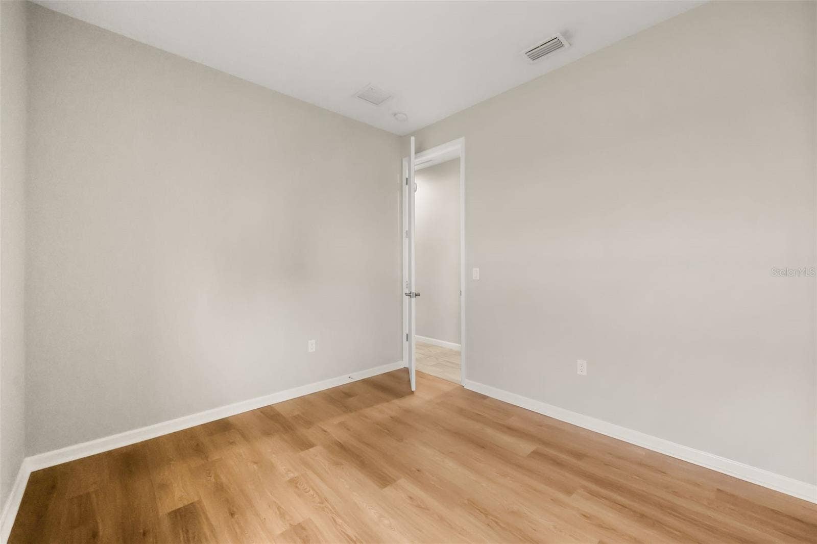 255 NORTHCOTE COURT, Deland, FL 32724