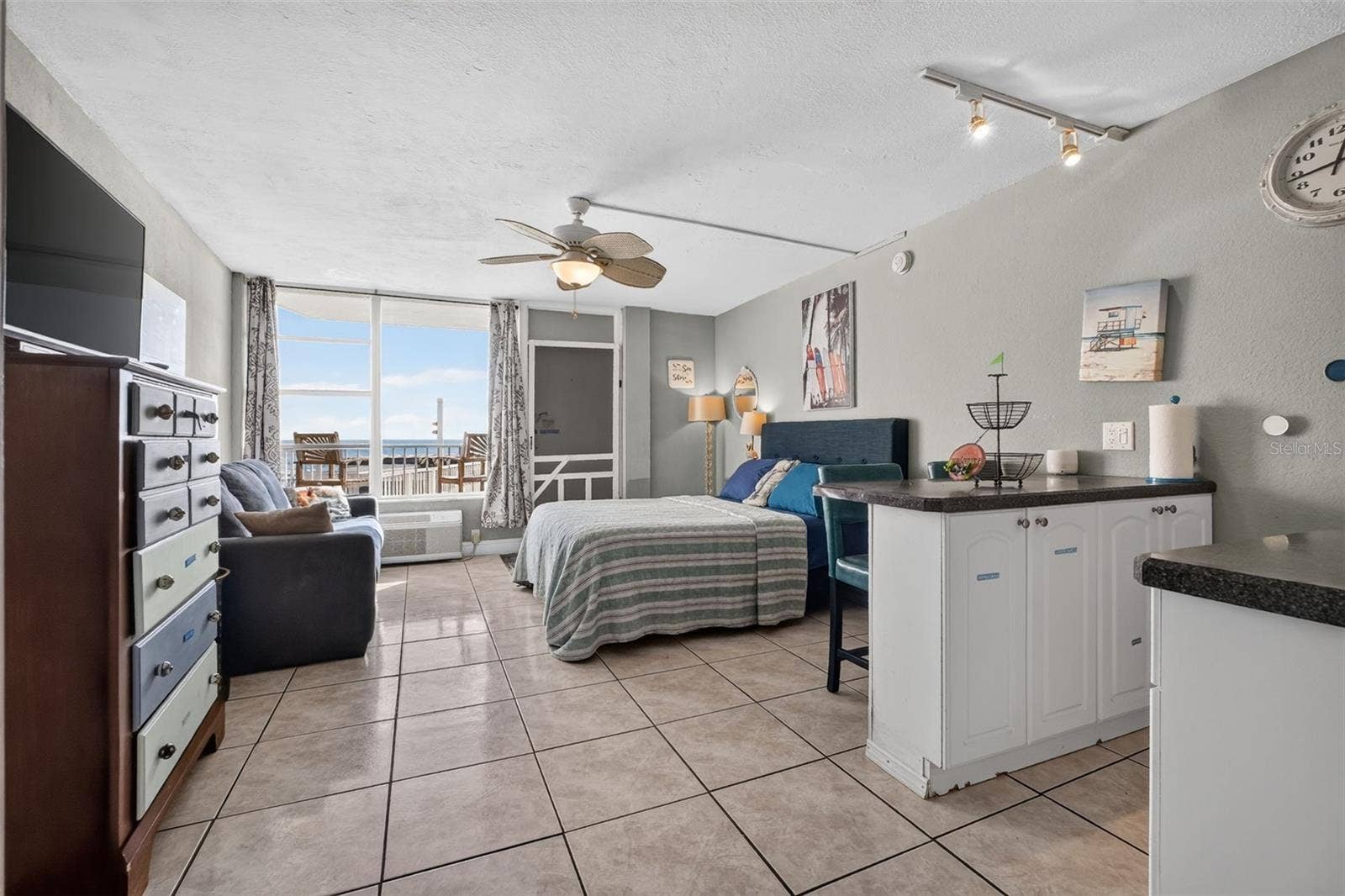 800 N ATLANTIC AVENUE, #201, Daytona Beach, FL 32118 800 N ATLANTIC AVENUE, #201, Daytona Beach, FL 32118
