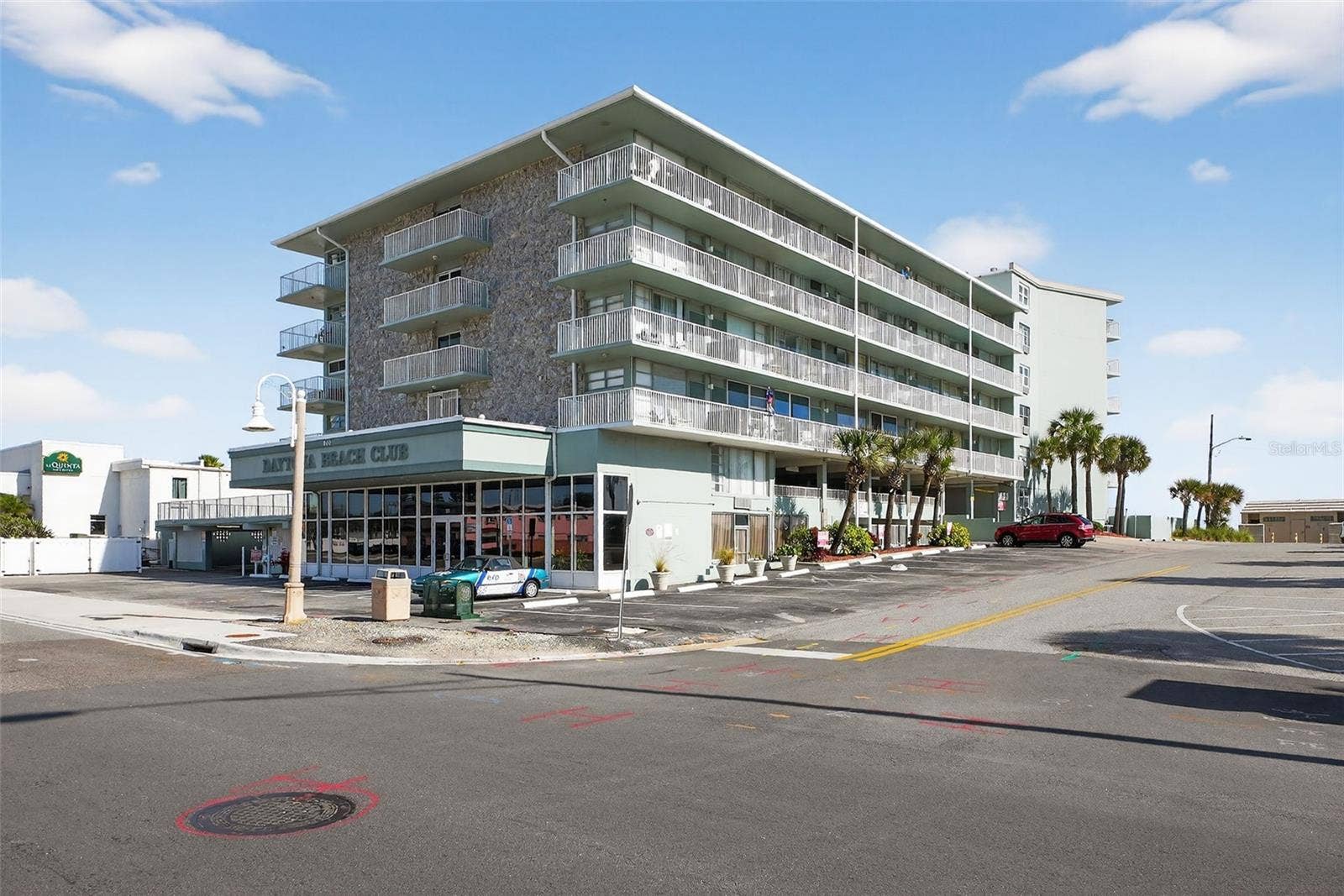 800 N ATLANTIC AVENUE, #201, Daytona Beach, FL 32118 800 N ATLANTIC AVENUE, #201, Daytona Beach, FL 32118