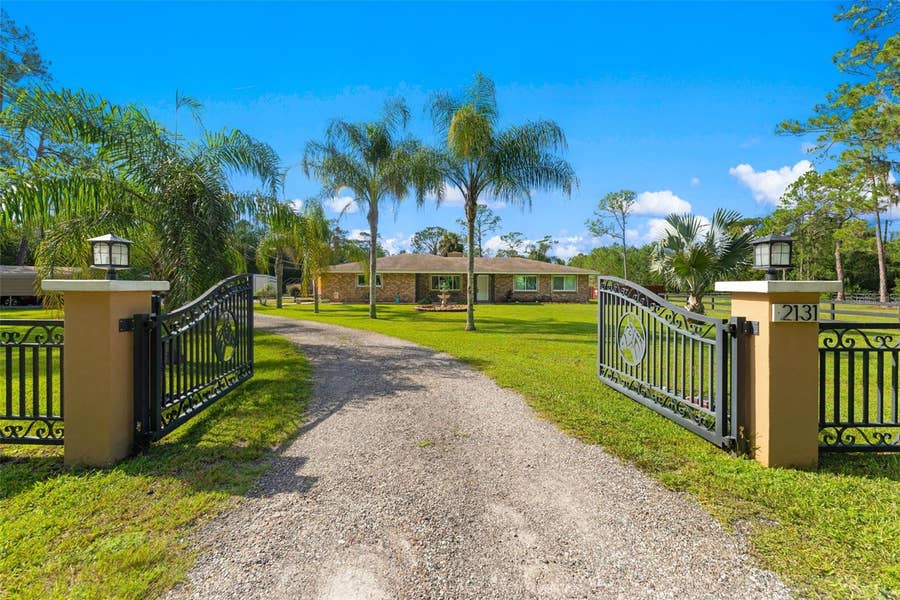 Property photo for 2131 W POINSETTIA DRIVE, Port Orange, FL