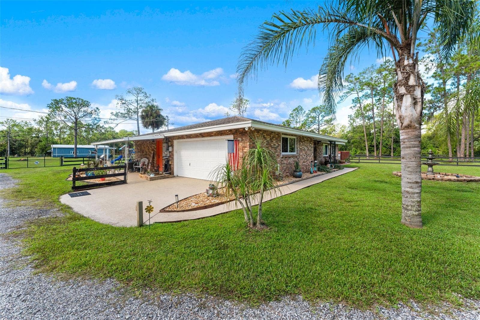 2131 W POINSETTIA DRIVE, Port Orange, FL 32128 2131 W POINSETTIA DRIVE, Port Orange, FL 32128