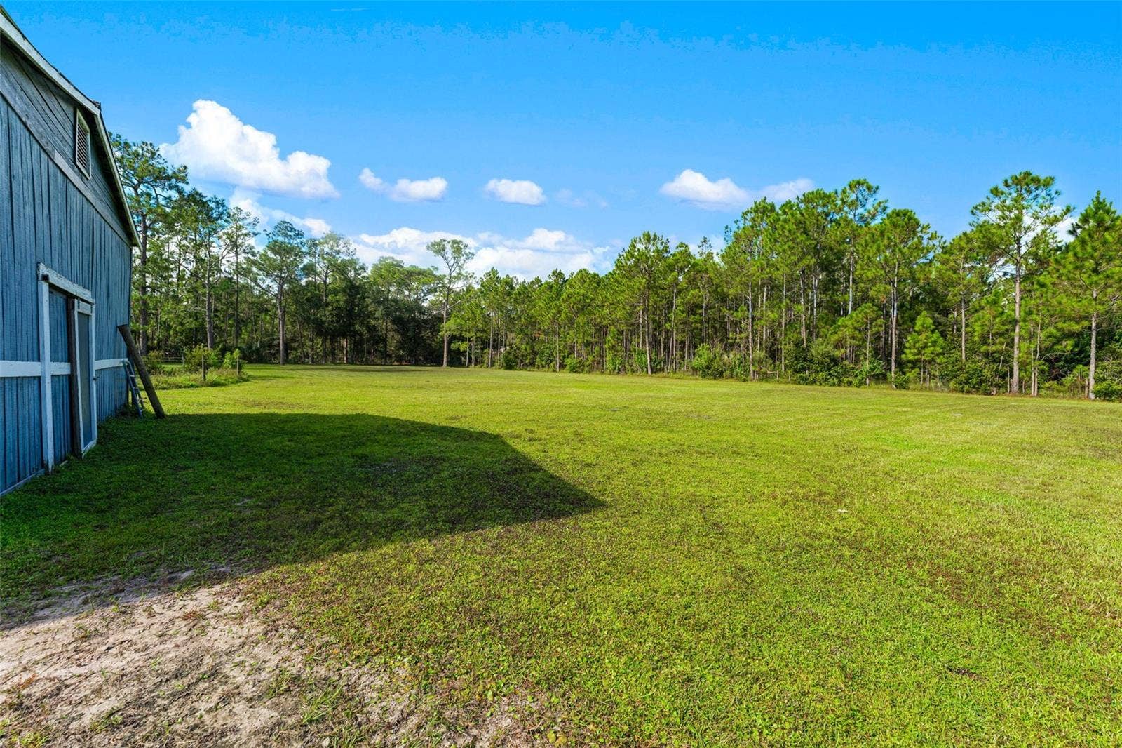 2131 W POINSETTIA DRIVE, Port Orange, FL 32128 2131 W POINSETTIA DRIVE, Port Orange, FL 32128