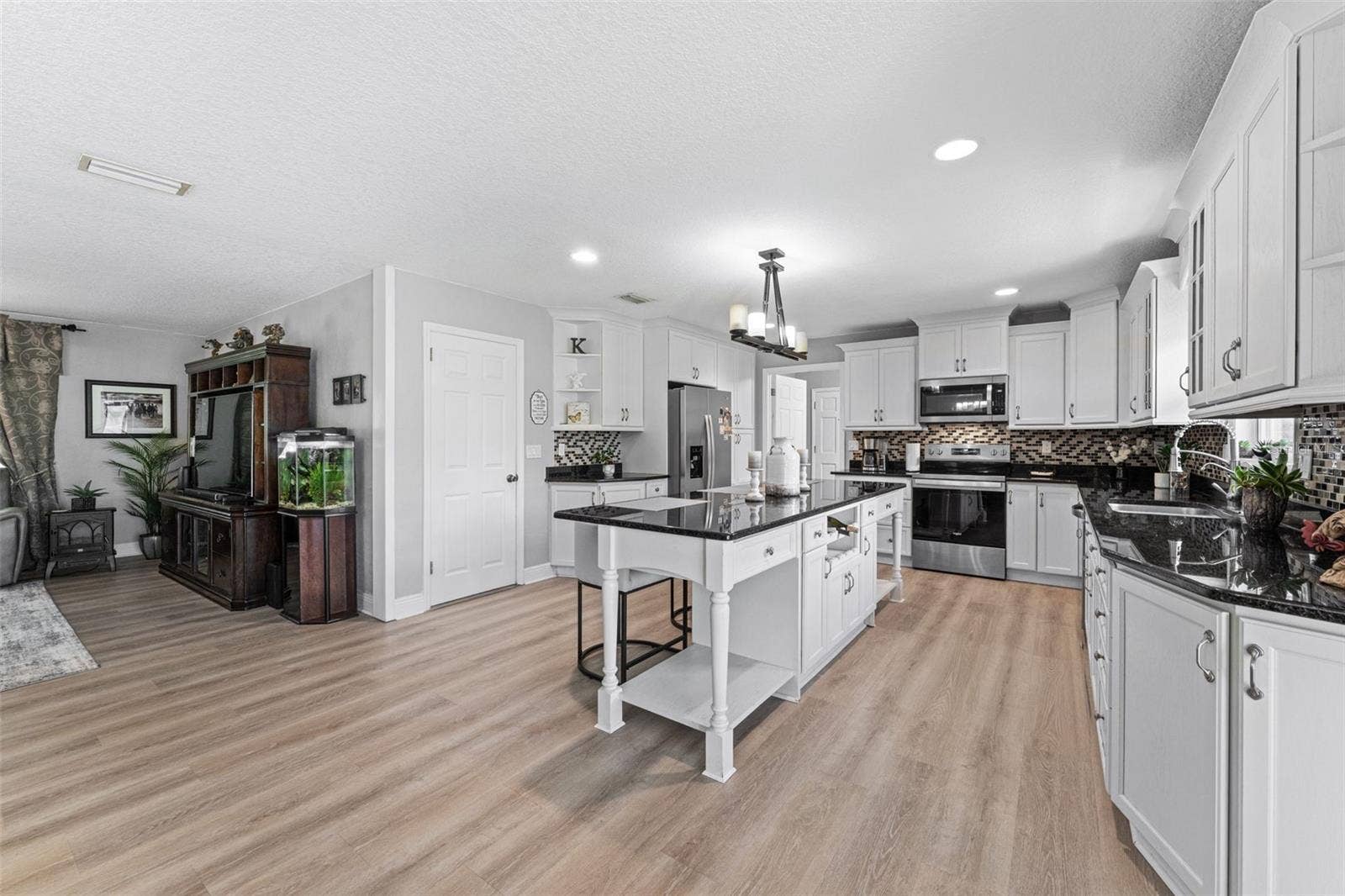 2131 W POINSETTIA DRIVE, Port Orange, FL 32128 2131 W POINSETTIA DRIVE, Port Orange, FL 32128