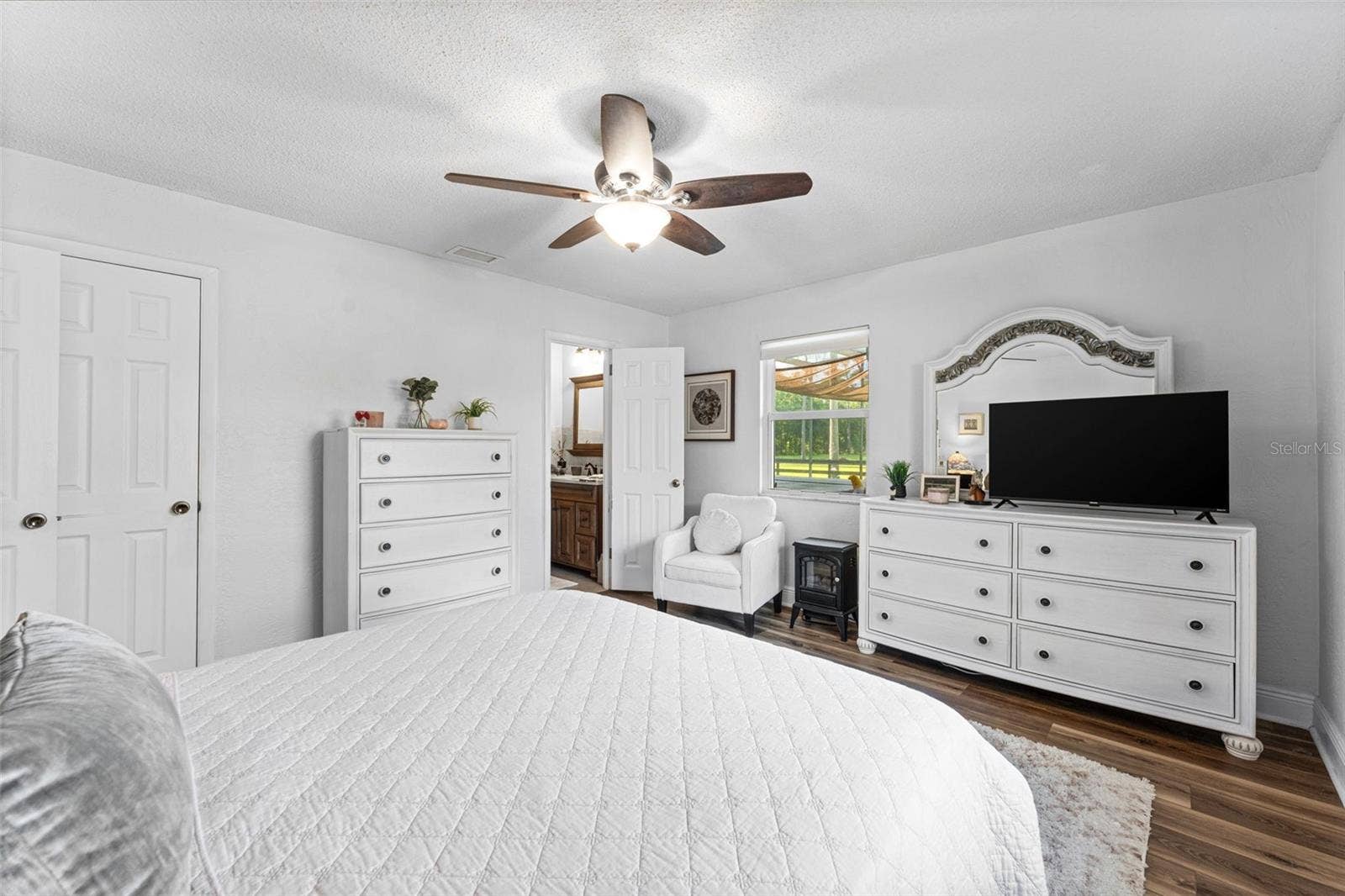 2131 W POINSETTIA DRIVE, Port Orange, FL 32128 2131 W POINSETTIA DRIVE, Port Orange, FL 32128