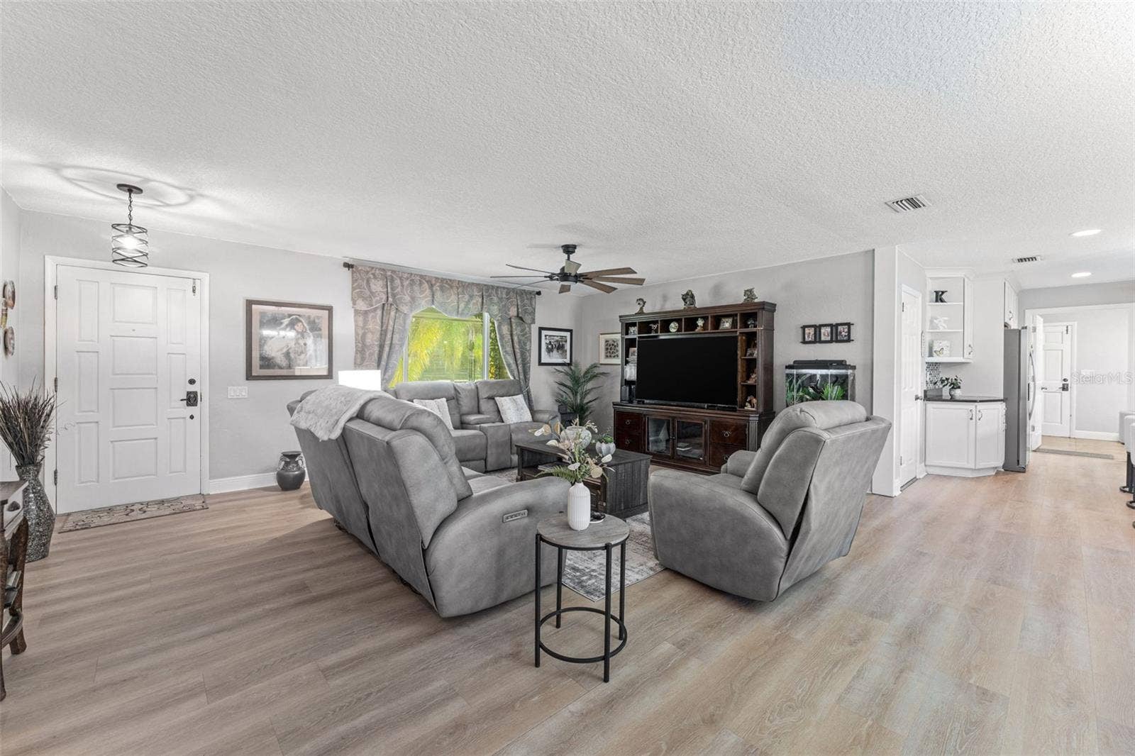 2131 W POINSETTIA DRIVE, Port Orange, FL 32128 2131 W POINSETTIA DRIVE, Port Orange, FL 32128