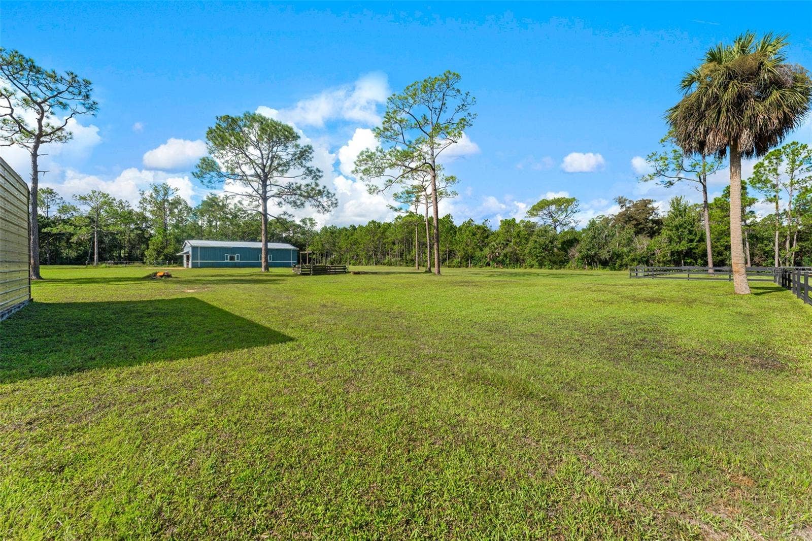 2131 W POINSETTIA DRIVE, Port Orange, FL 32128 2131 W POINSETTIA DRIVE, Port Orange, FL 32128