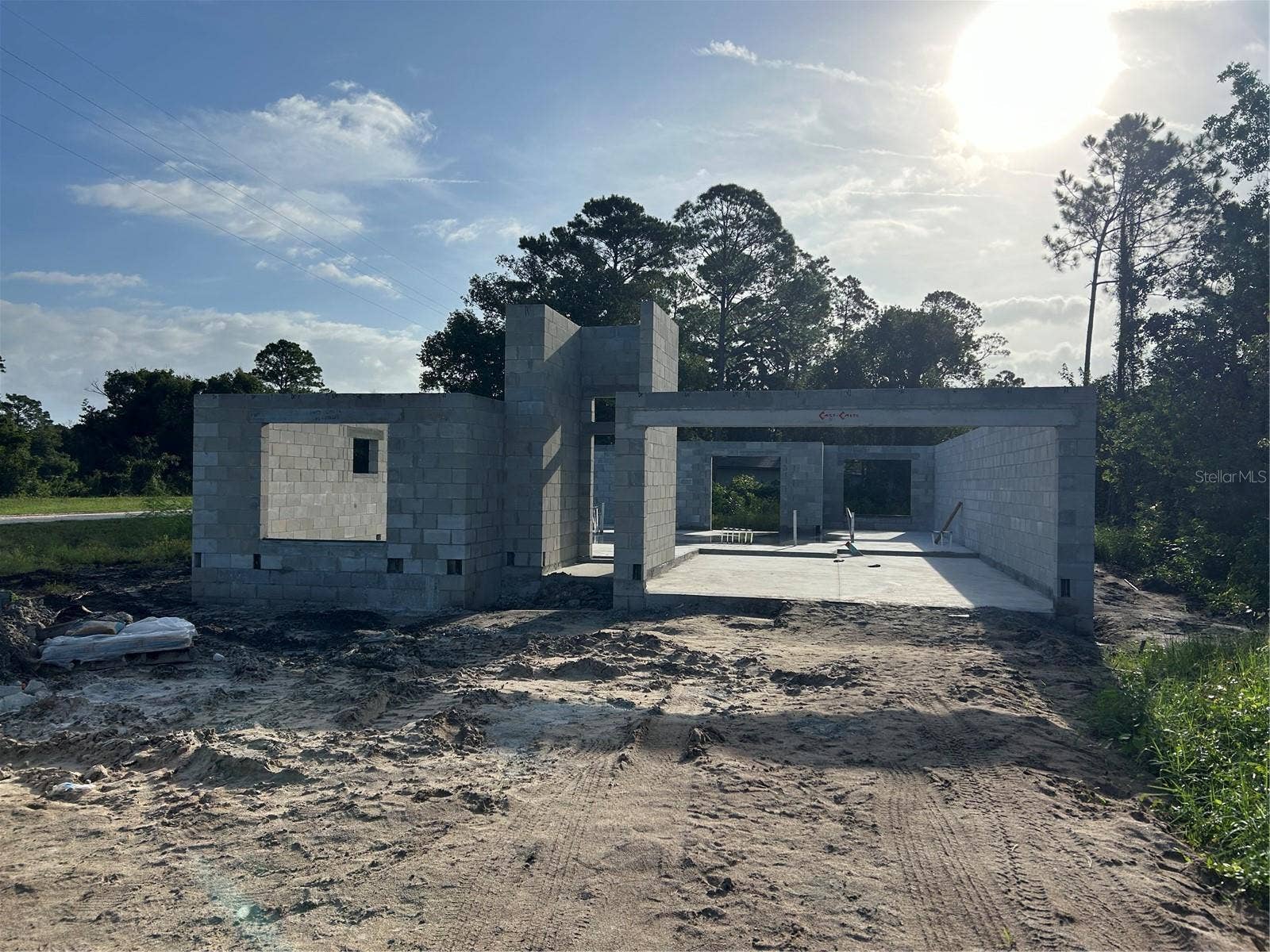 1695 5TH AVENUE, Deland, FL 32724 1695 5TH AVENUE, Deland, FL 32724