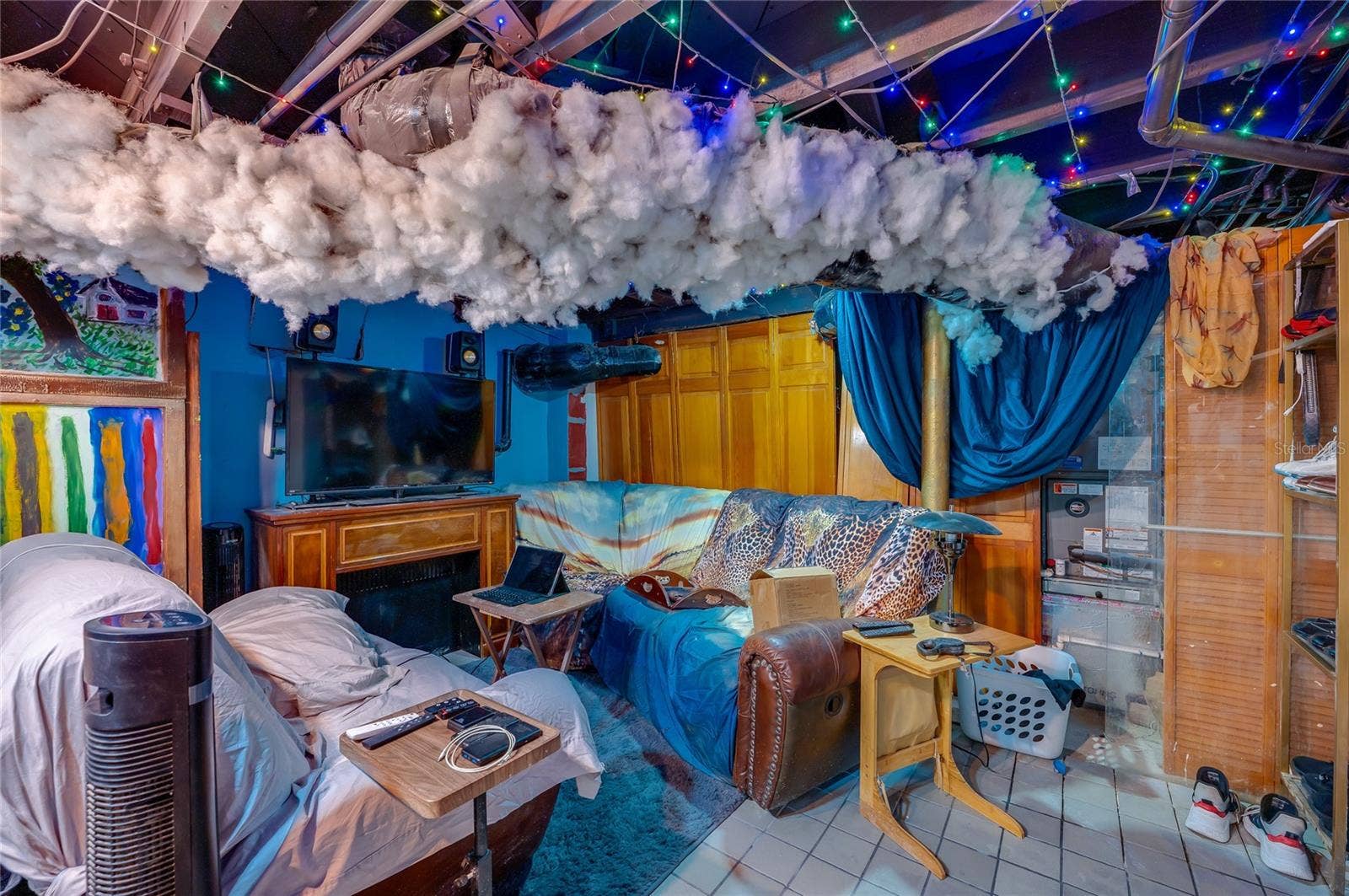 417 N GRANDVIEW AVENUE, Daytona Beach, FL 32118 Basement flex room with sink and shower