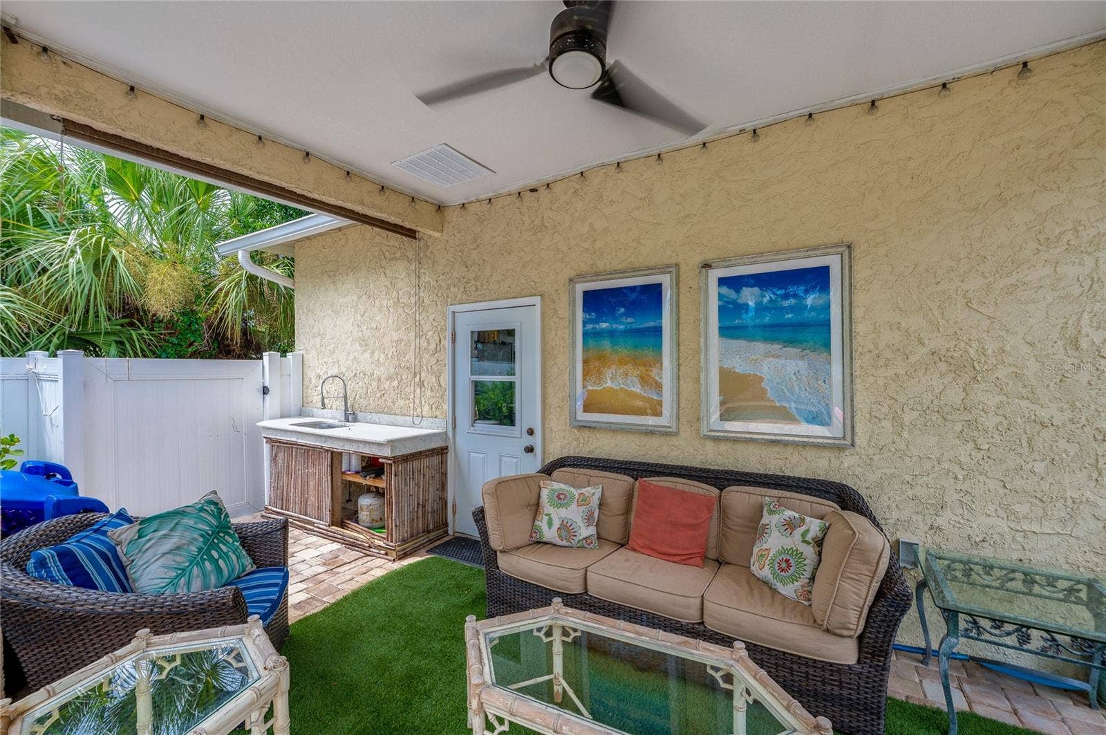 417 N GRANDVIEW AVENUE, Daytona Beach, FL 32118 Open-air patio, fan-cooled cabana, summer kitchen space