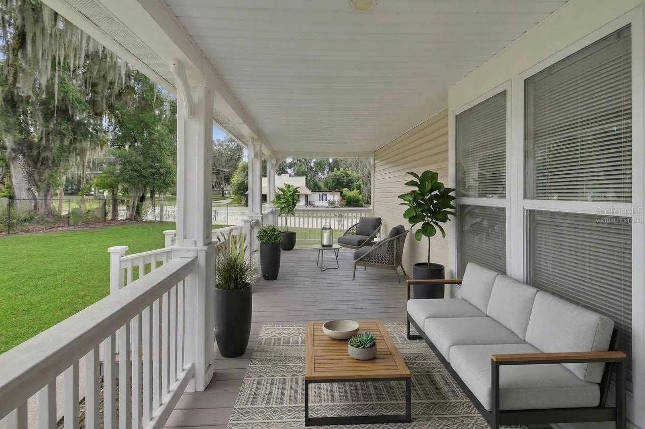 903 E NEW YORK AVENUE, Deland, FL 32724 VIRTUALLY STAGED FRONT PORCH