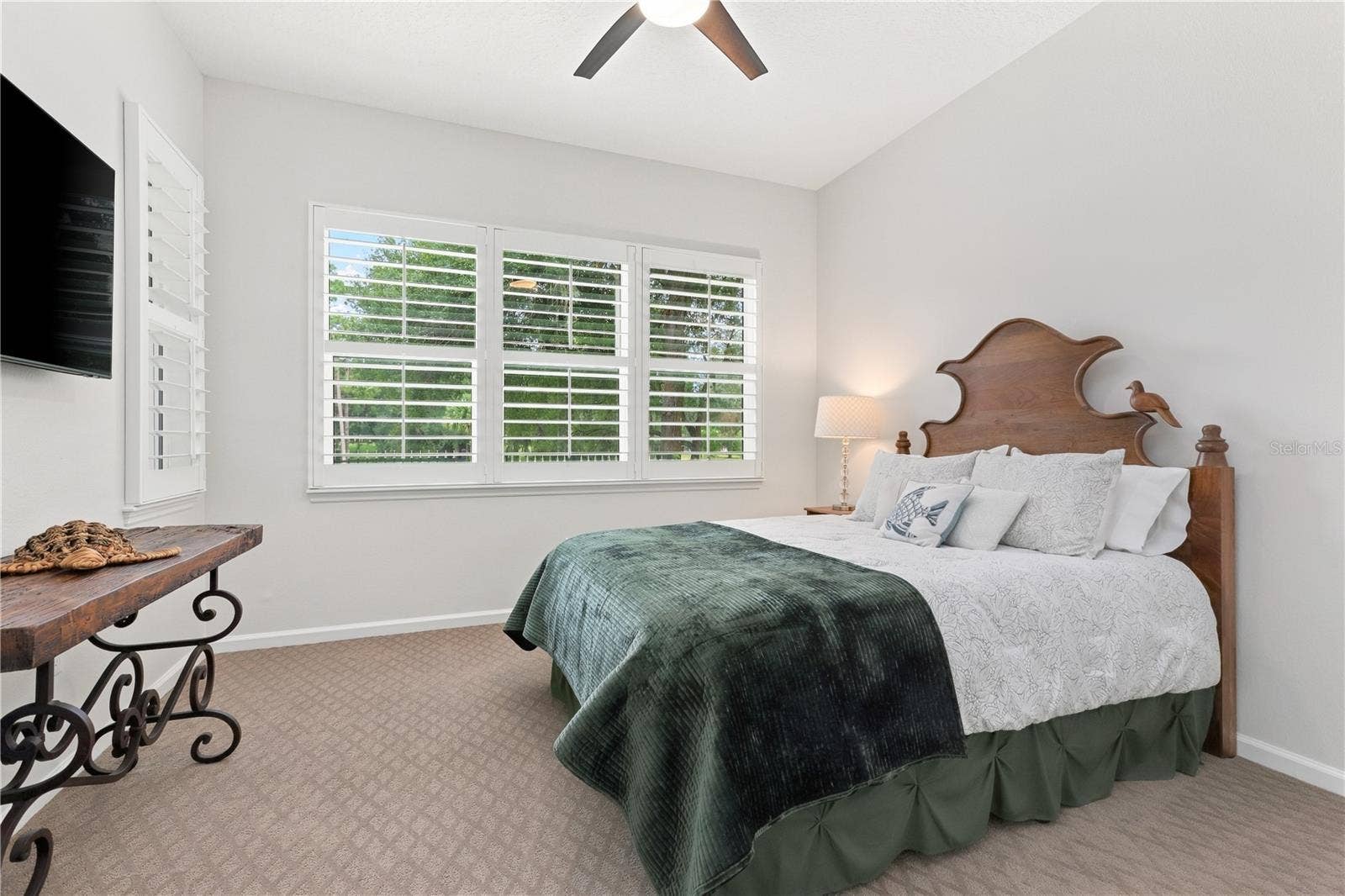 114 IVYDALE MANOR DRIVE, Deland, FL 32724