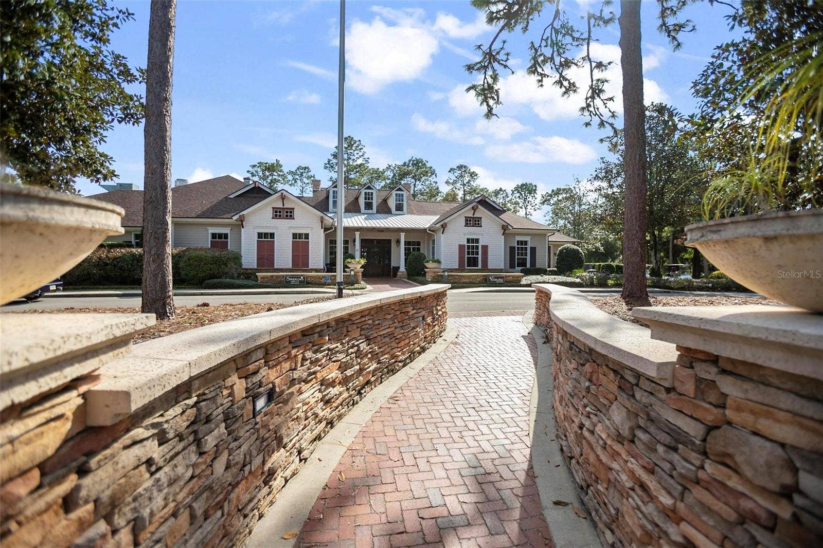 114 IVYDALE MANOR DRIVE, Deland, FL 32724