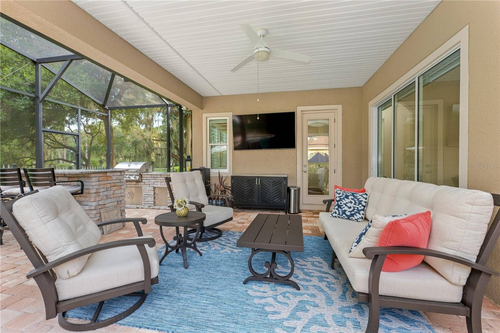 114 IVYDALE MANOR DRIVE, Deland, FL 32724