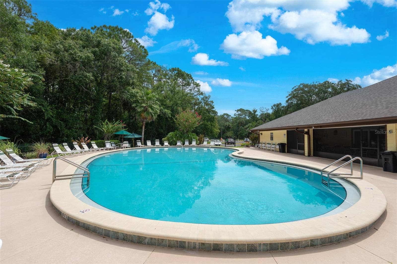 16 WESTLAND RUN, Ormond Beach, FL 32174 16 WESTLAND RUN, Ormond Beach, FL 32174