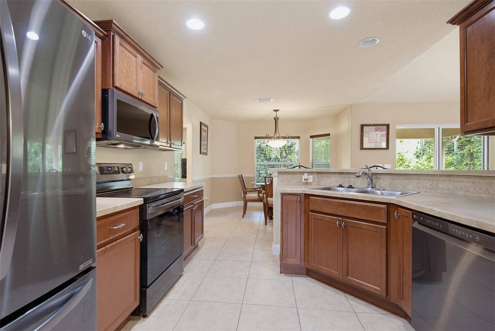 16 WESTLAND RUN, Ormond Beach, FL 32174 16 WESTLAND RUN, Ormond Beach, FL 32174