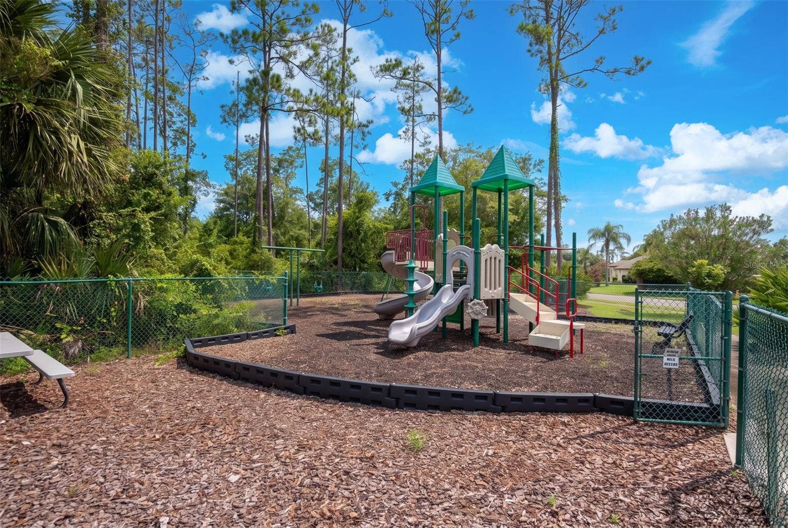 16 WESTLAND RUN, Ormond Beach, FL 32174 16 WESTLAND RUN, Ormond Beach, FL 32174
