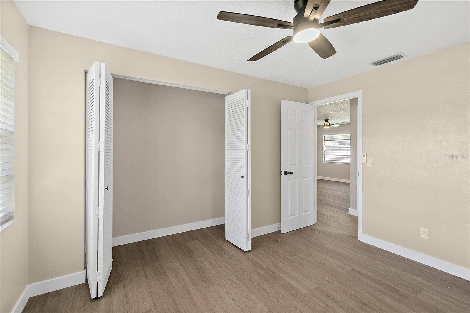 977 WHIPORWILL DRIVE, Port Orange, FL 32127 977 WHIPORWILL DRIVE, Port Orange, FL 32127