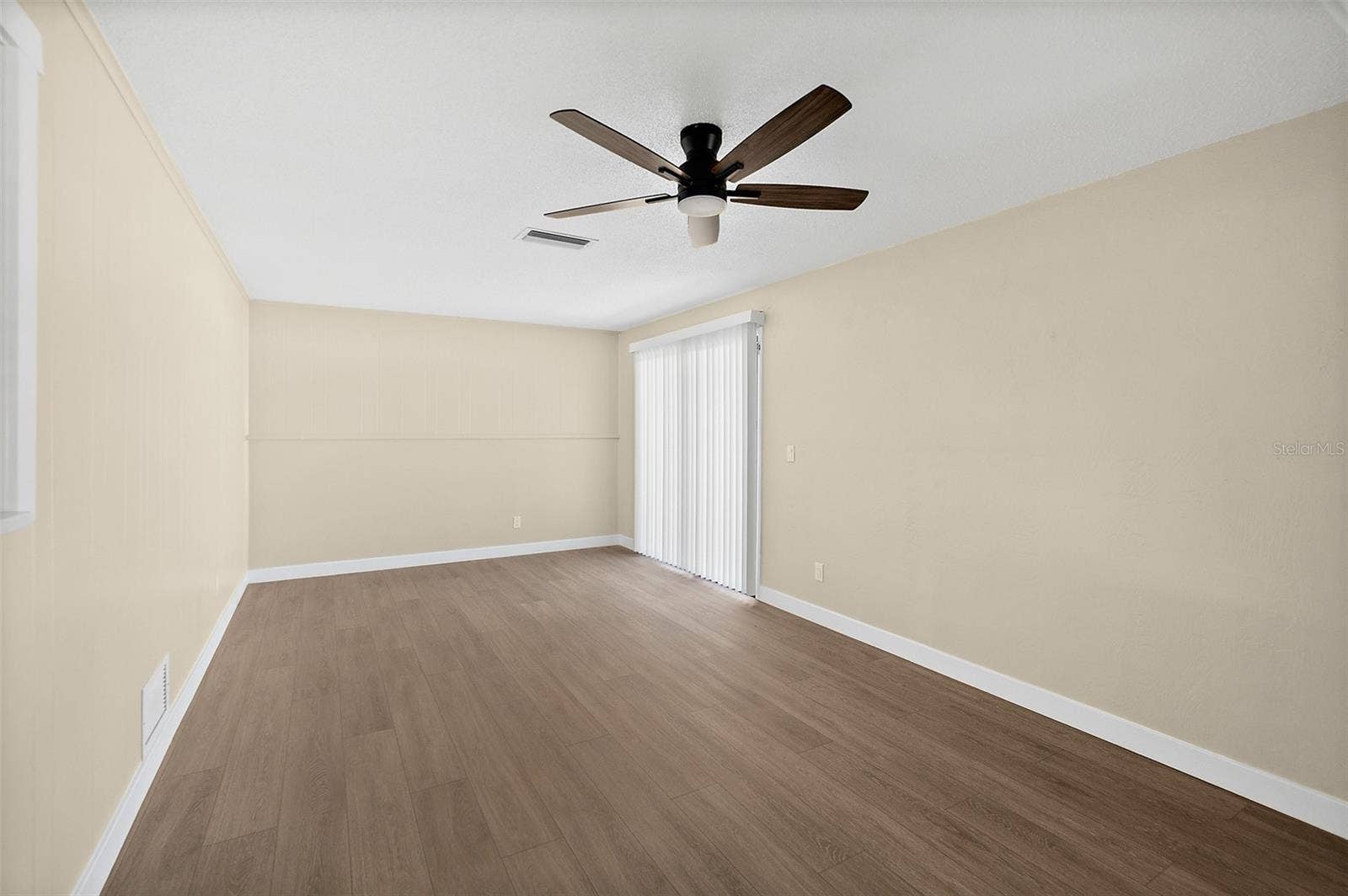 977 WHIPORWILL DRIVE, Port Orange, FL 32127 977 WHIPORWILL DRIVE, Port Orange, FL 32127