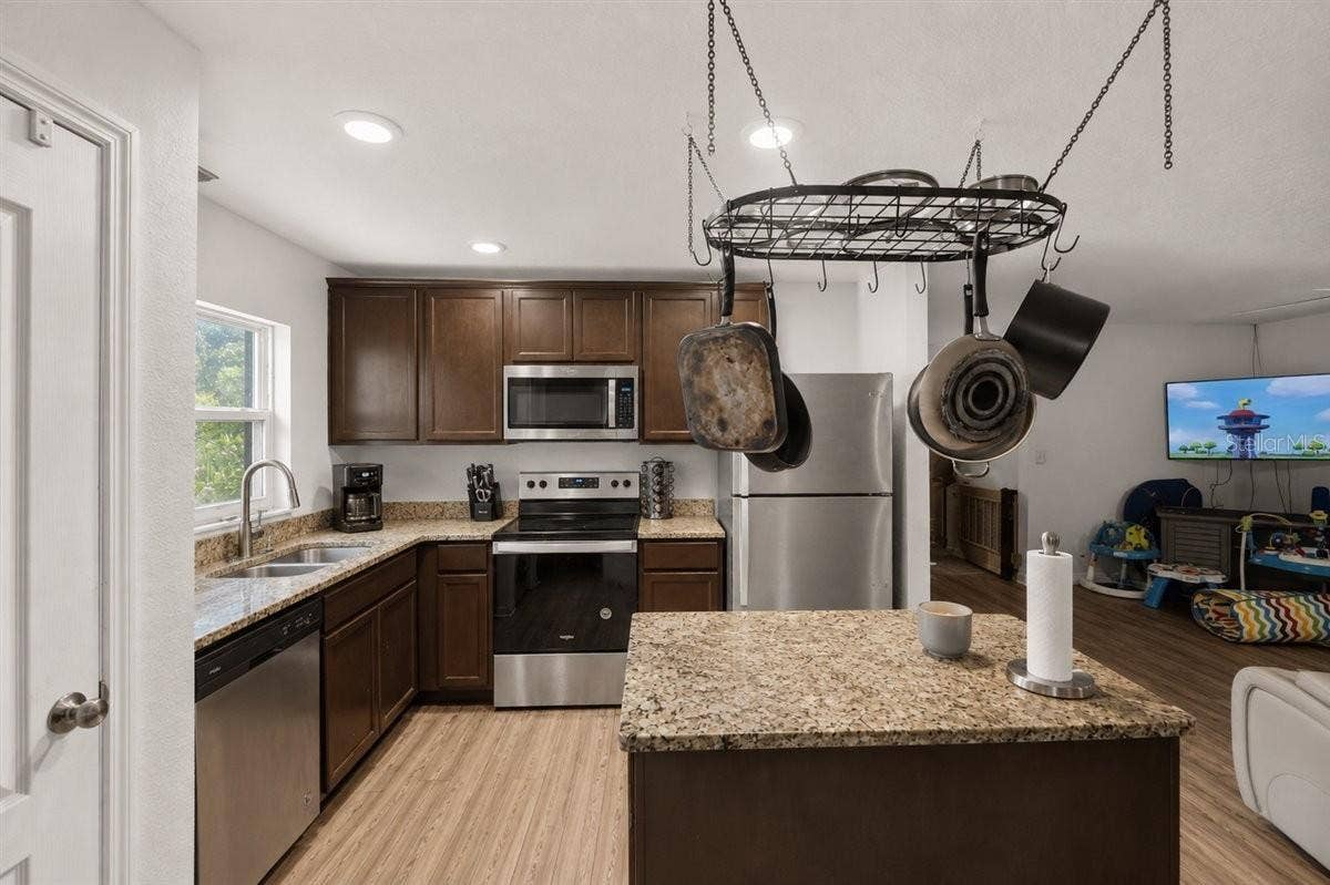 1200 9TH AVENUE, Deland, FL 32724 1200 9TH AVENUE, Deland, FL 32724