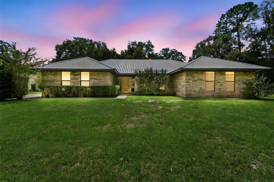 Property photo for 1530 W BERESFORD ROAD, Deland, FL