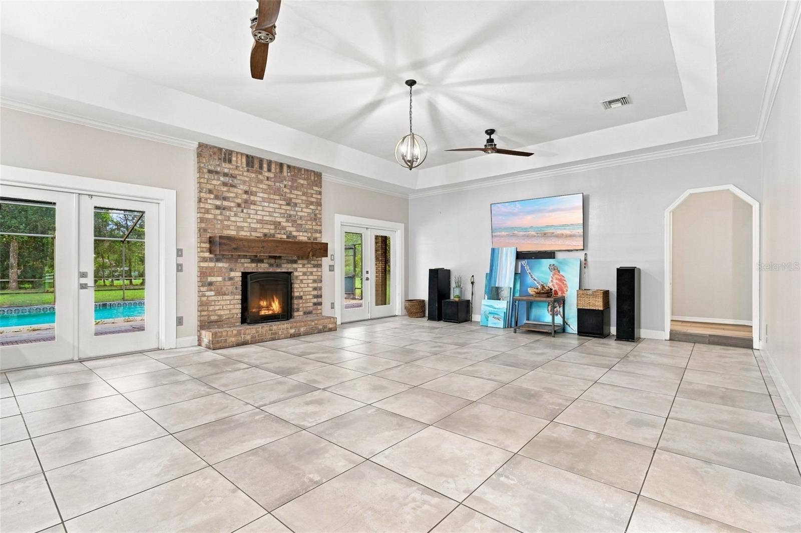 1530 W BERESFORD ROAD, Deland, FL 32720 LIVING ROOM