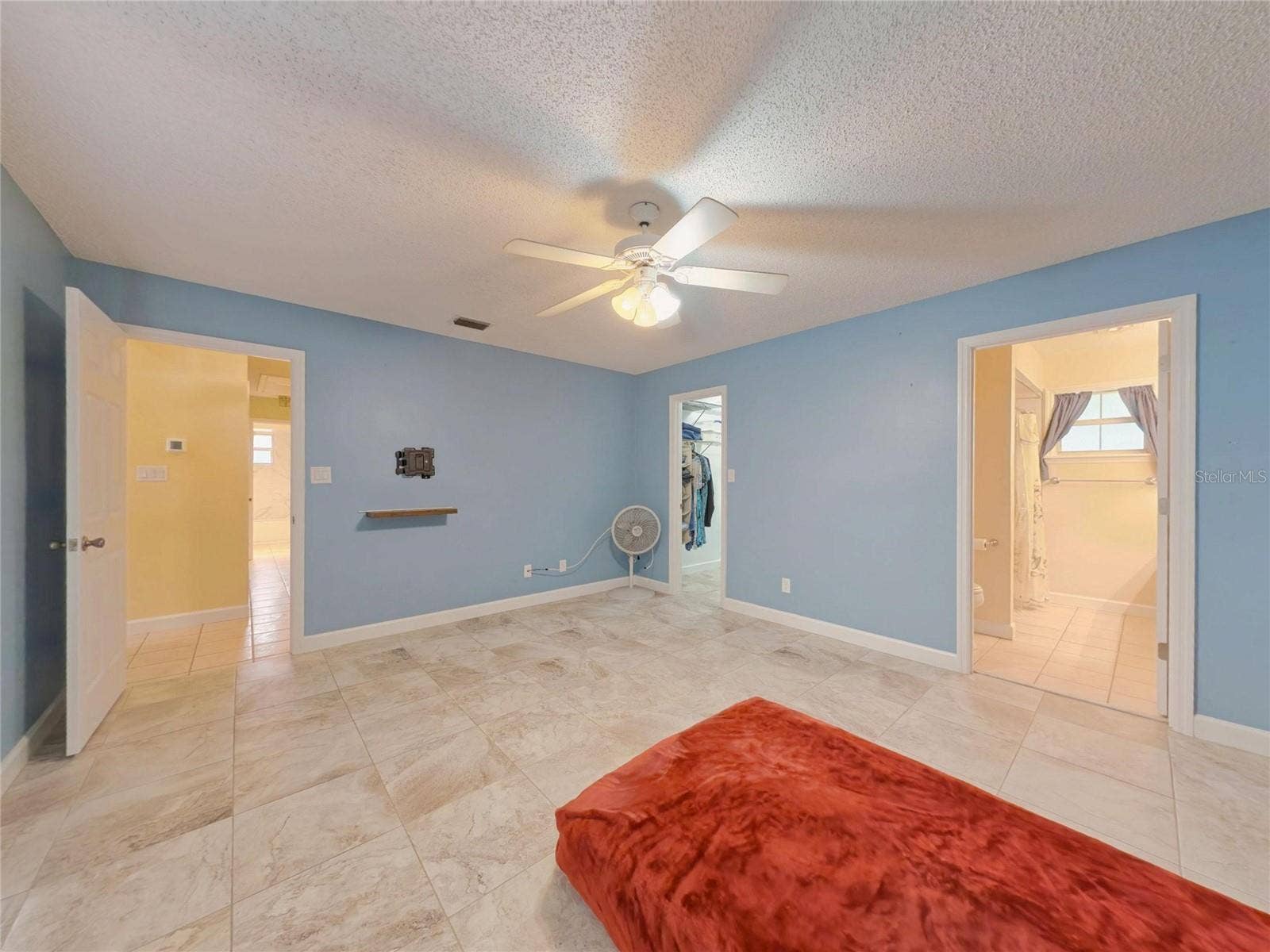 2490 S GLEN EAGLES DRIVE, Deland, FL 32724 2490 S GLEN EAGLES DRIVE, Deland, FL 32724
