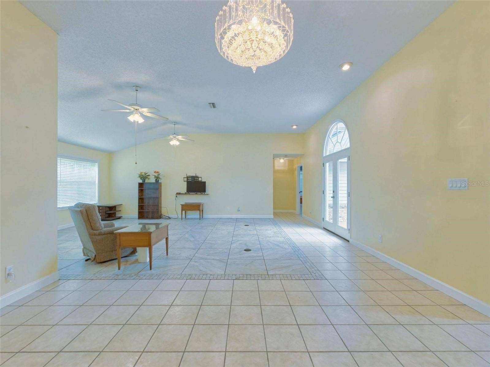 2490 S GLEN EAGLES DRIVE, Deland, FL 32724 2490 S GLEN EAGLES DRIVE, Deland, FL 32724