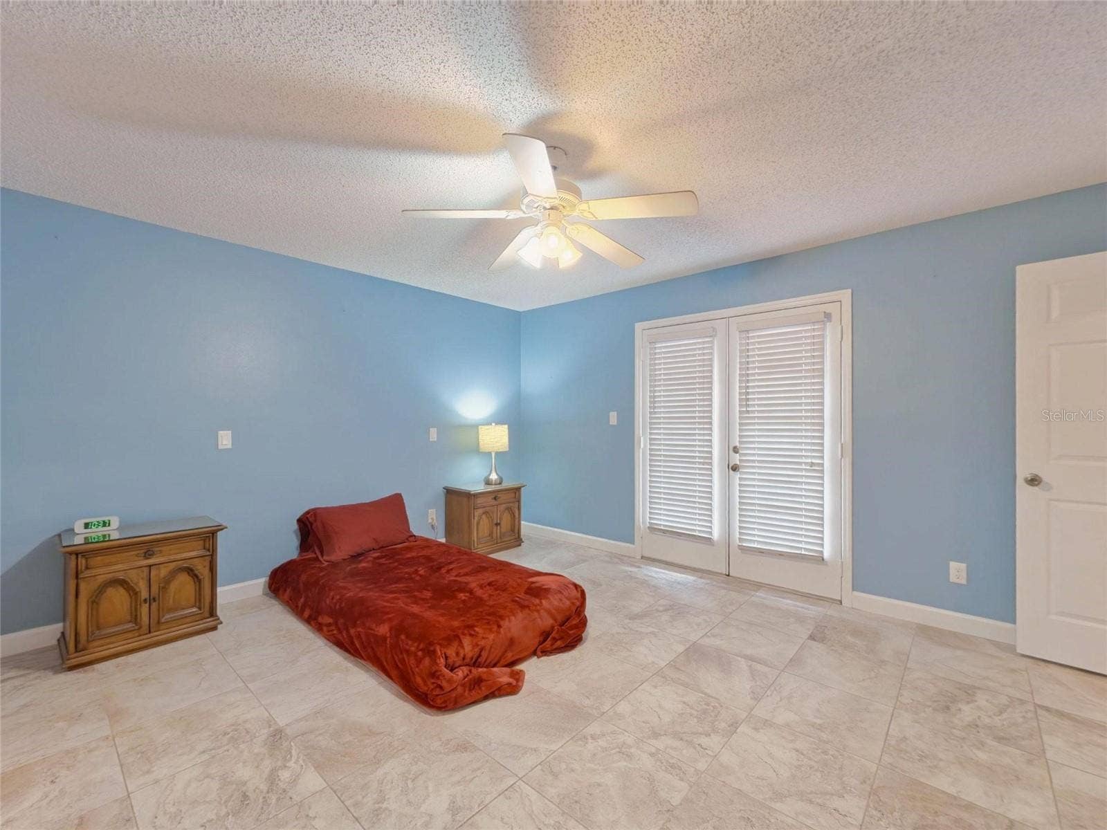 2490 S GLEN EAGLES DRIVE, Deland, FL 32724 2490 S GLEN EAGLES DRIVE, Deland, FL 32724