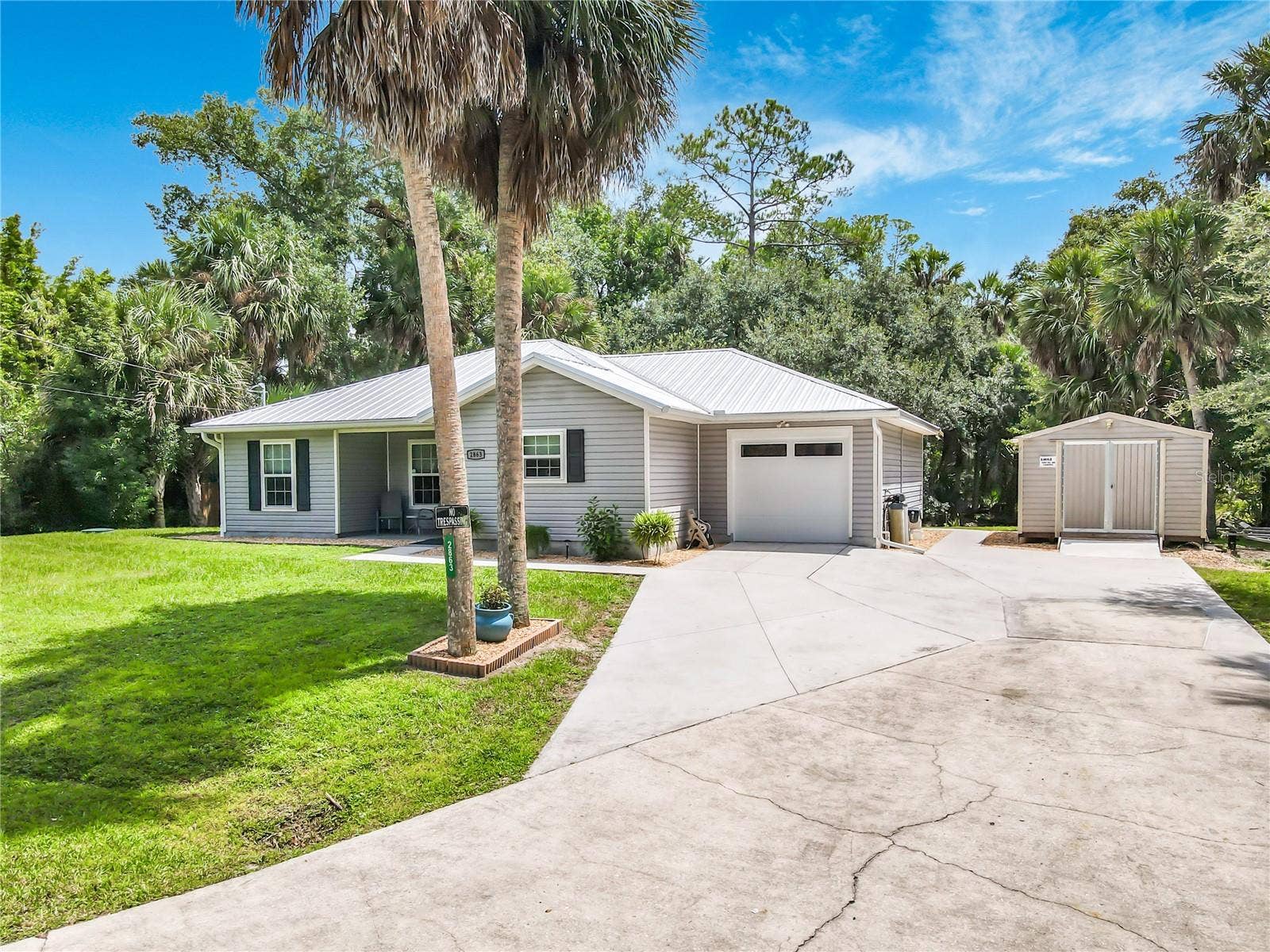 2863 CANAL ROAD, Deland, FL 32720