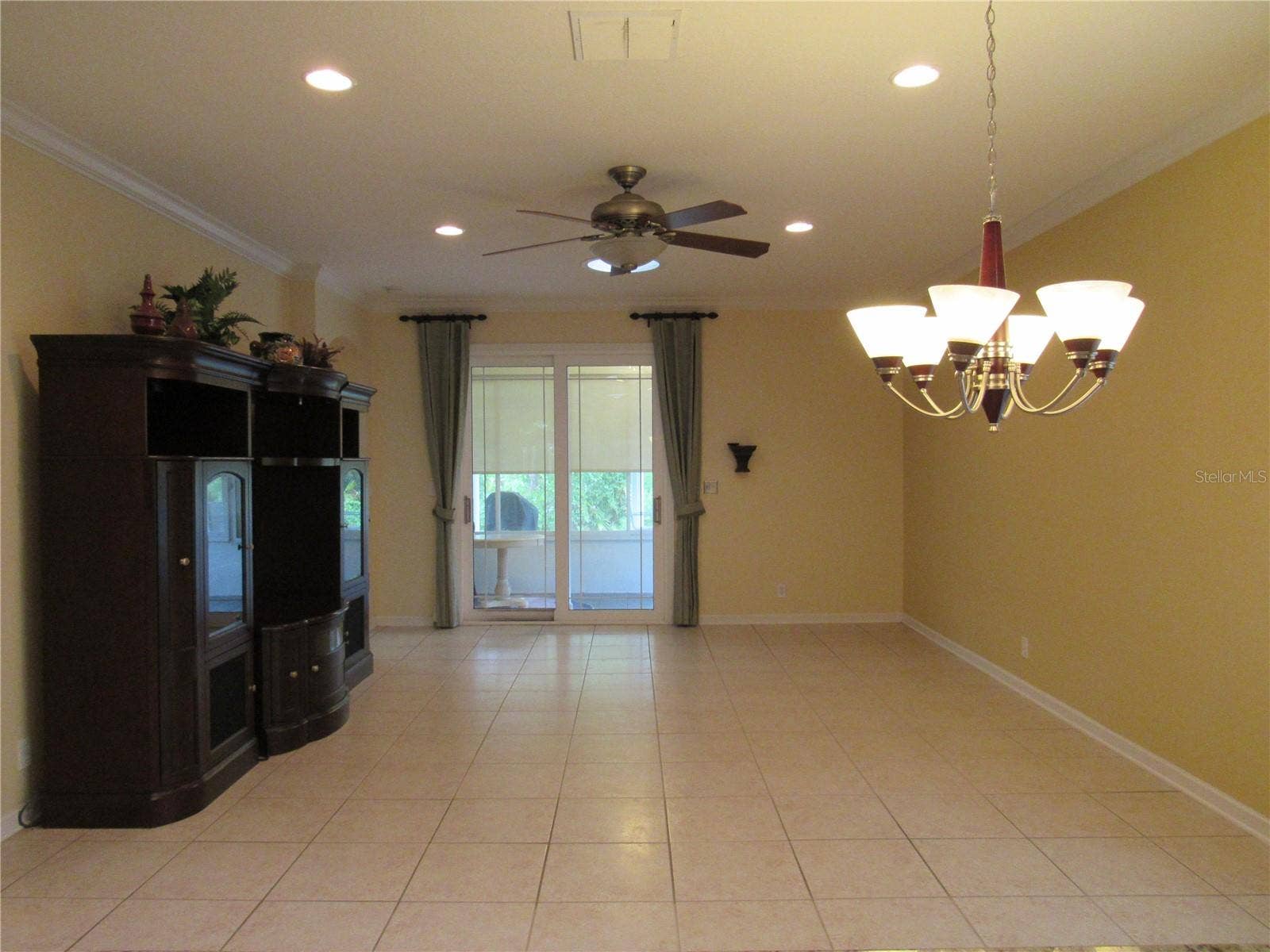 506 HERON POINT WAY, Deland, FL 32724 CERAMIC TILE
