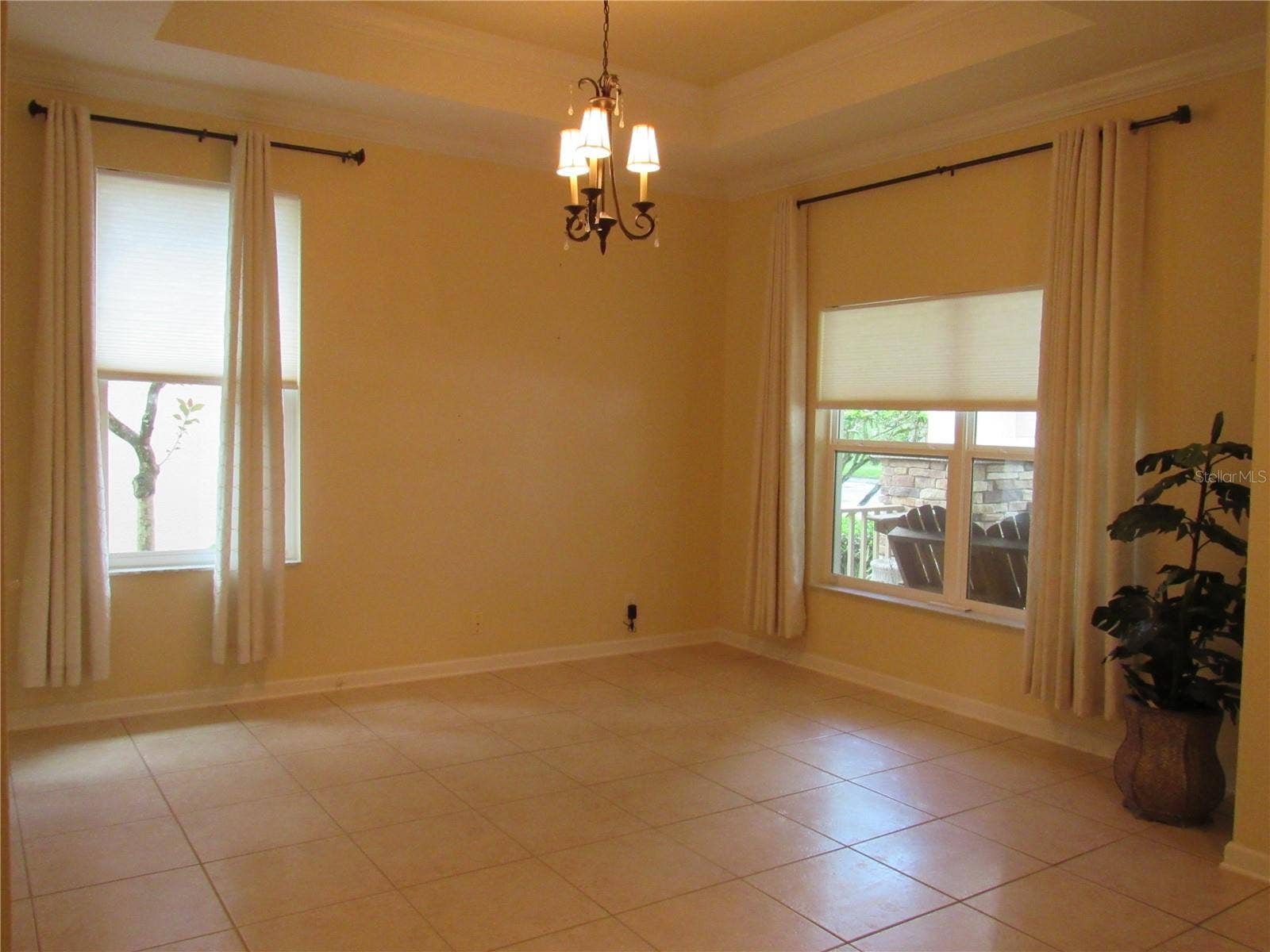 506 HERON POINT WAY, Deland, FL 32724 FRONT FAMILY ROOM