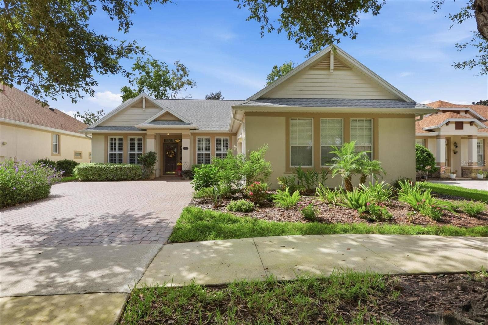 114 OVERTON GARDENS LANE, Deland, FL 32724