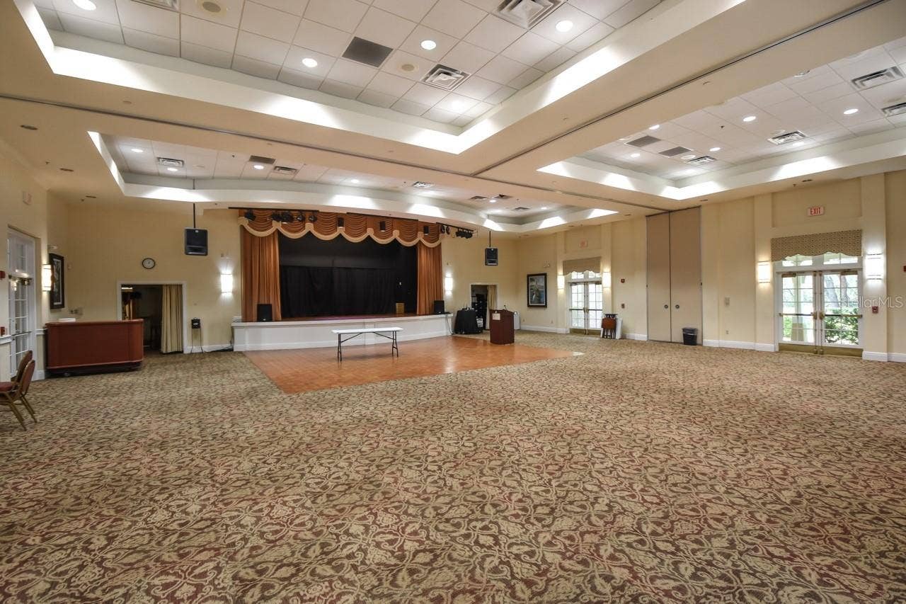 114 OVERTON GARDENS LANE, Deland, FL 32724