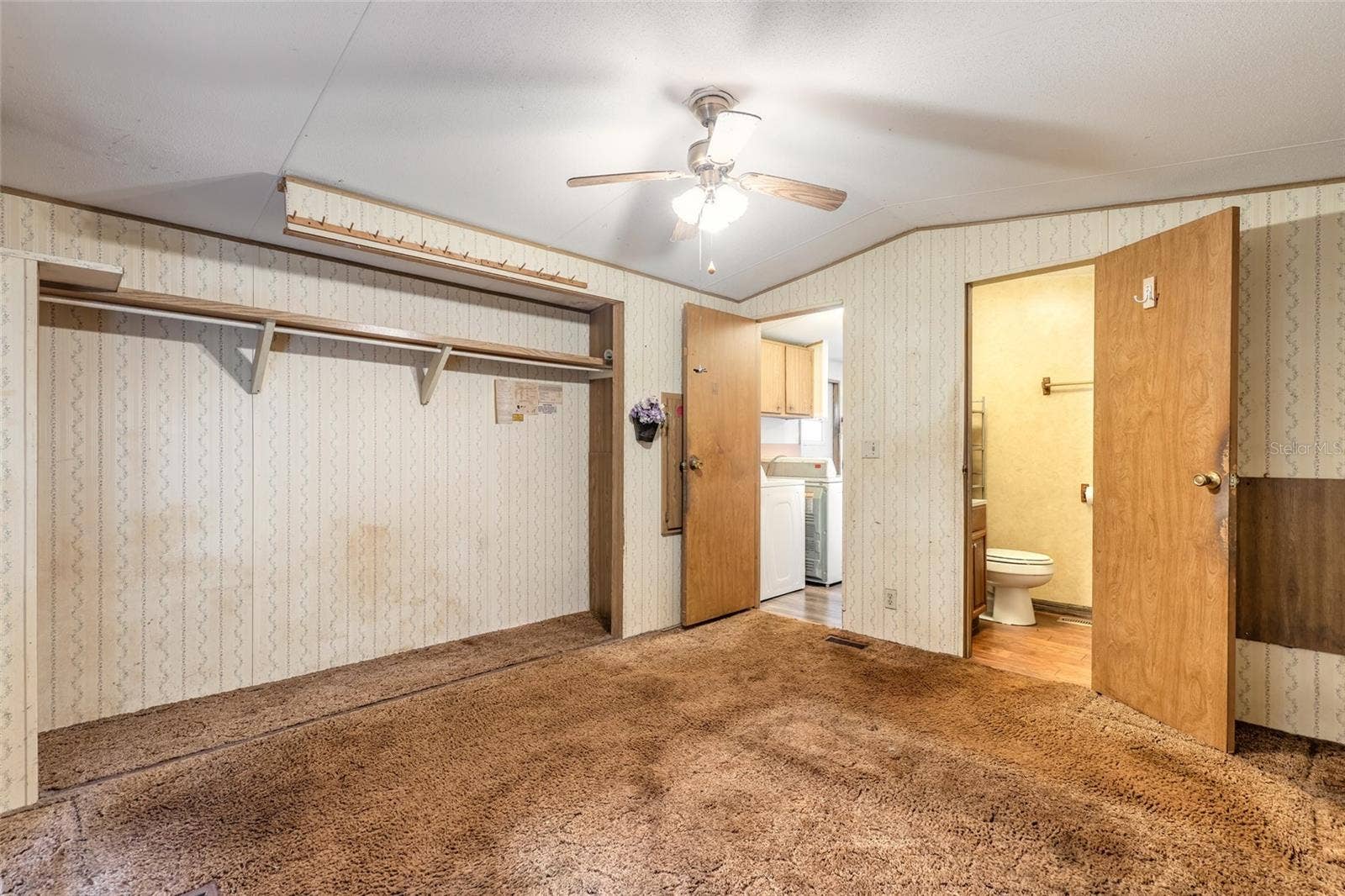 6534 PATHELEN DRIVE, Port Orange, FL 32127 6534 PATHELEN DRIVE, Port Orange, FL 32127