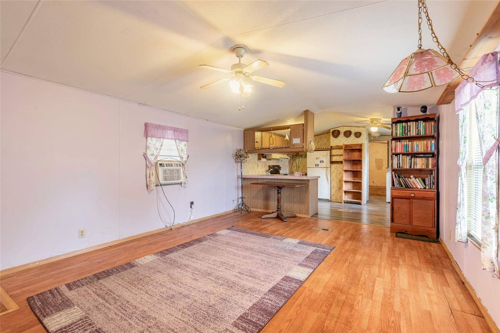6534 PATHELEN DRIVE, Port Orange, FL 32127 6534 PATHELEN DRIVE, Port Orange, FL 32127