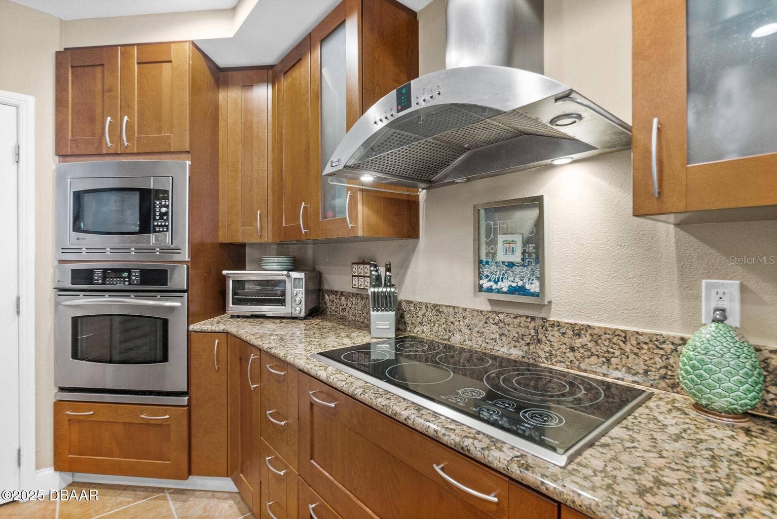 3703 S SOUTH ATLANTIC AVENUE, #1004, Daytona Beach Shores, FL 32118 European cabinets