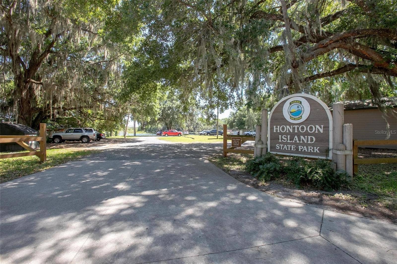 1544 CENTER STREET, Deland, FL 32720 1544 CENTER STREET, Deland, FL 32720