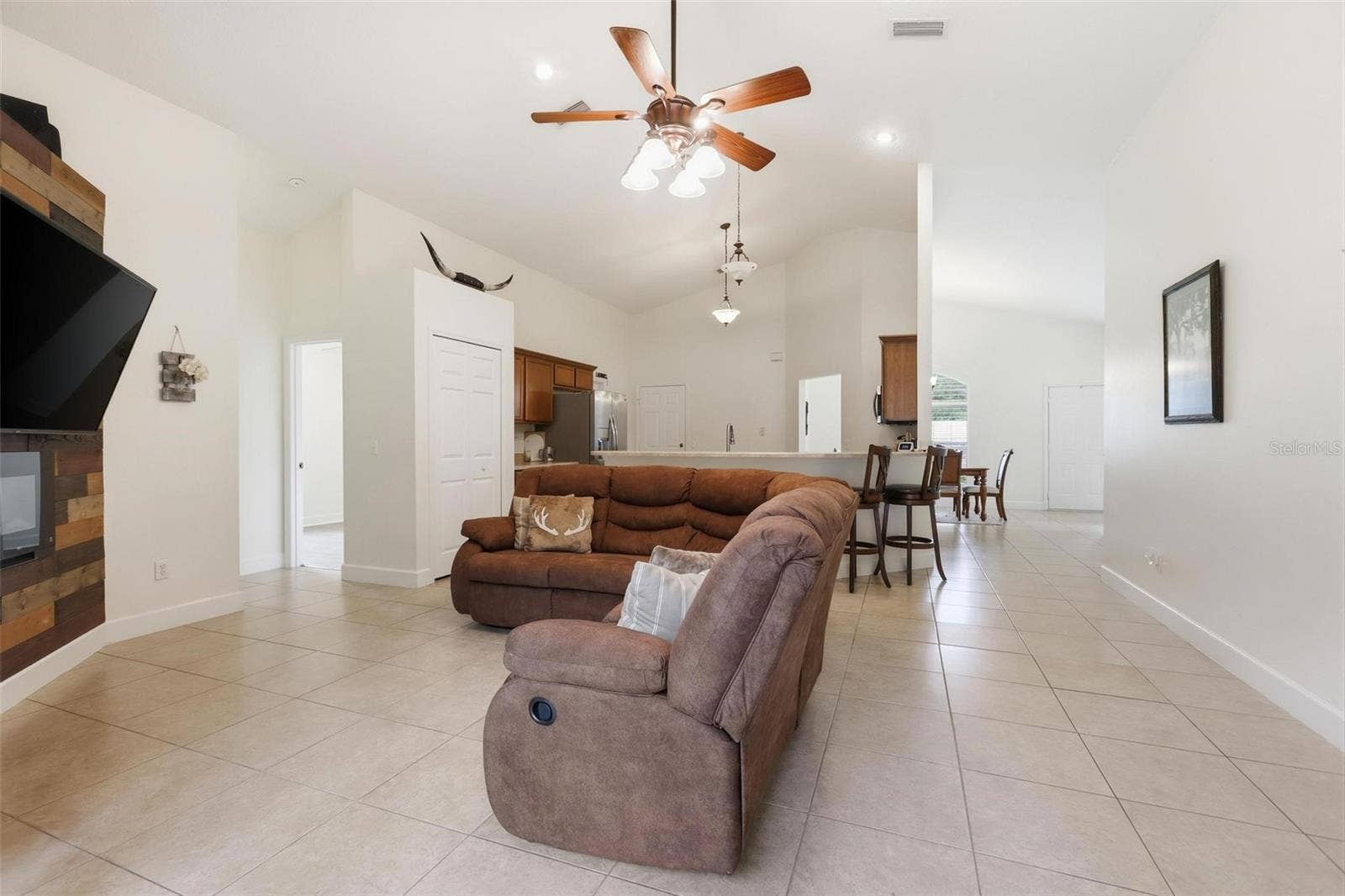 1544 CENTER STREET, Deland, FL 32720 1544 CENTER STREET, Deland, FL 32720