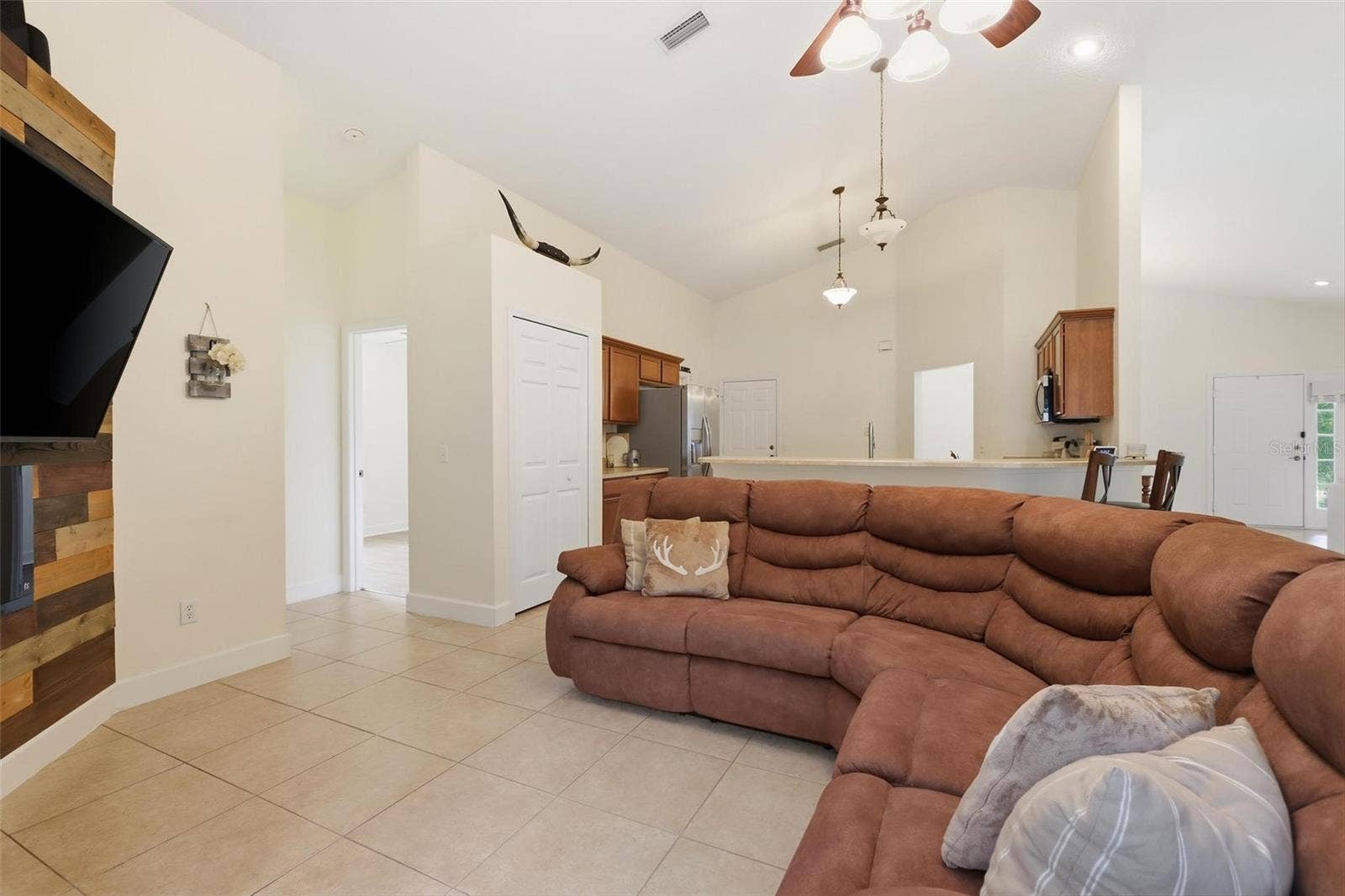 1544 CENTER STREET, Deland, FL 32720 1544 CENTER STREET, Deland, FL 32720
