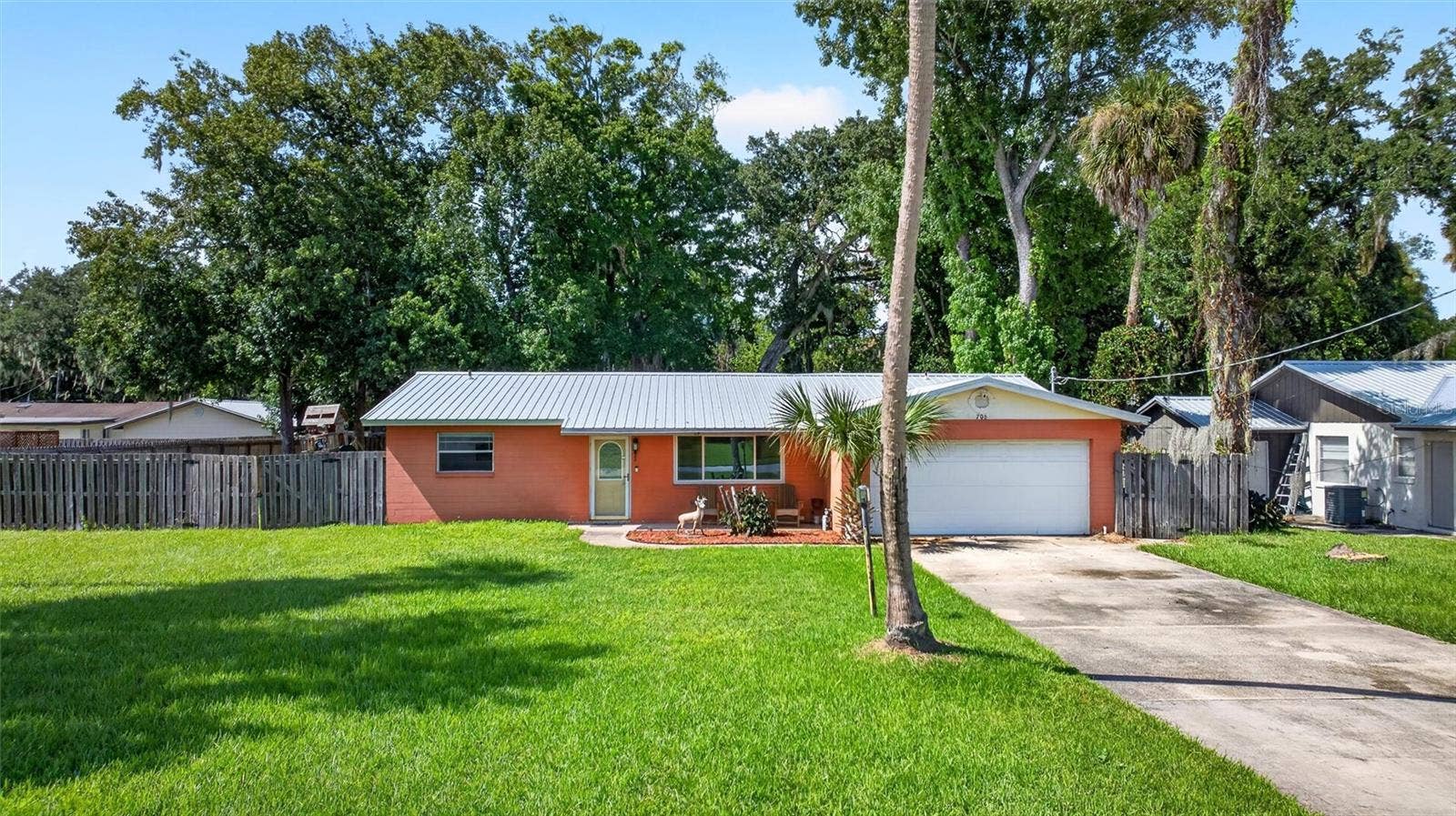 706 BOSTON AVENUE, South Daytona, FL 32119 706 BOSTON AVENUE, South Daytona, FL 32119