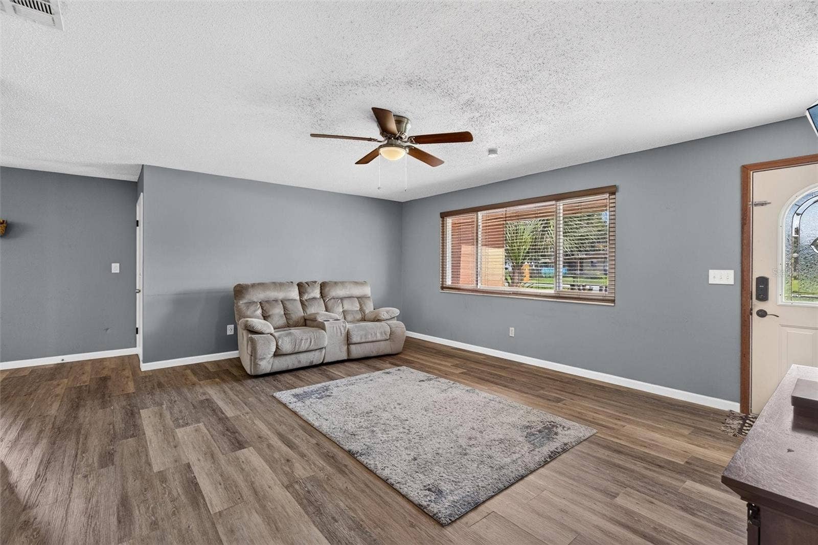 706 BOSTON AVENUE, South Daytona, FL 32119 706 BOSTON AVENUE, South Daytona, FL 32119