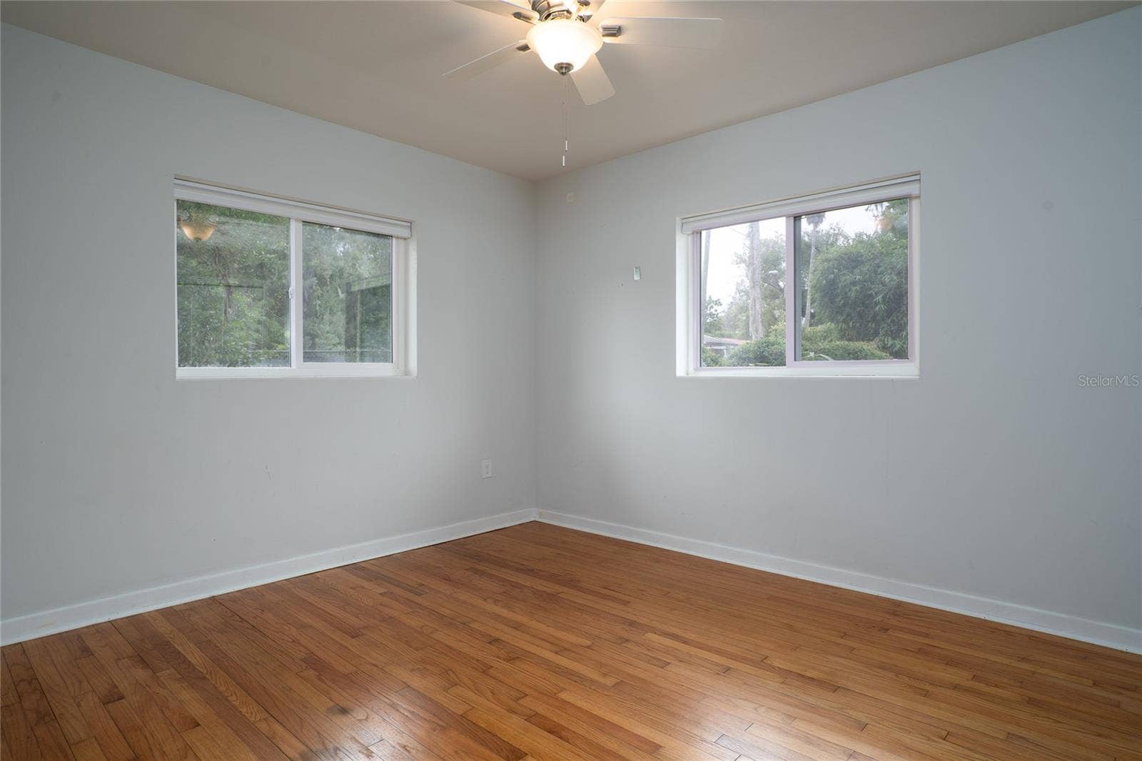 1004 N CAMPHOR LANE, Deland, FL 32720 1004 N CAMPHOR LANE, Deland, FL 32720