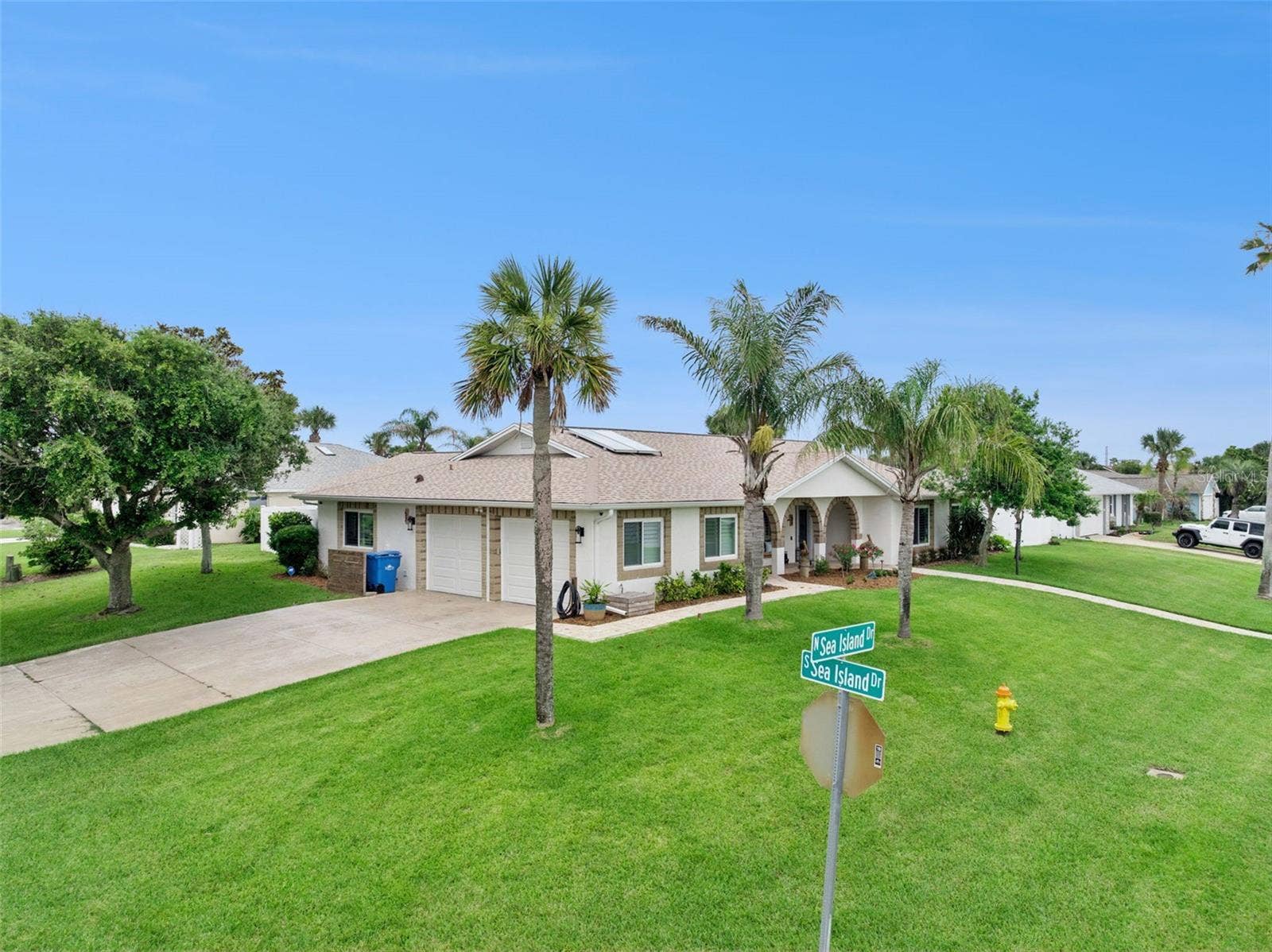 52 SEA ISLAND DRIVE N, Ormond Beach, FL 32176 52 SEA ISLAND DRIVE N, Ormond Beach, FL 32176