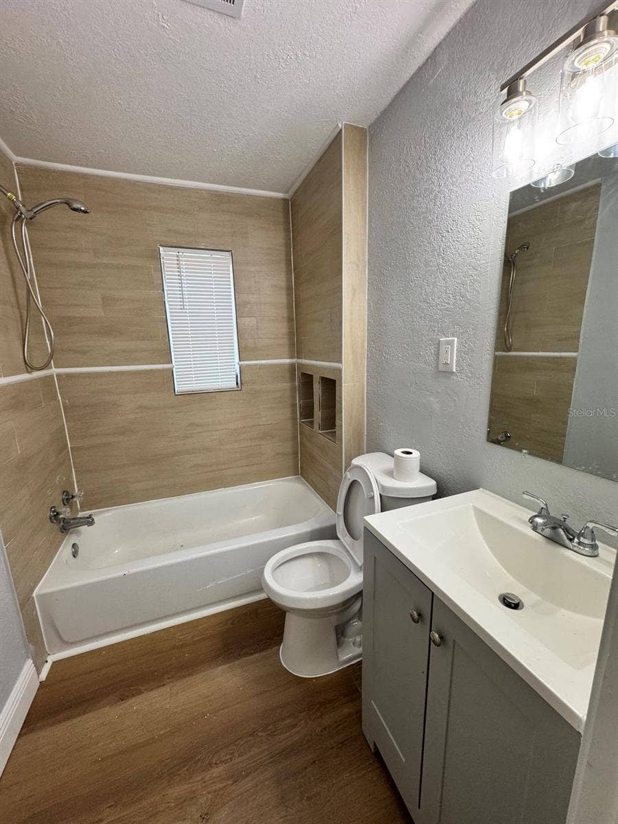 1320 S OLEANDER AVENUE, Sanford, FL 32771 1320 S OLEANDER AVENUE, Sanford, FL 32771