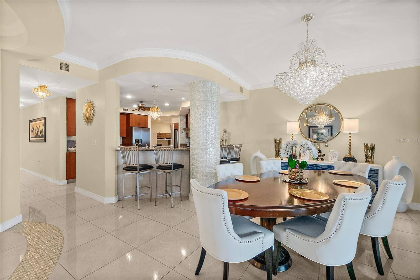 1925 S ATLANTIC AVENUE, #306, Daytona Beach Shores, FL 32118 Dining room adjacent to loving room