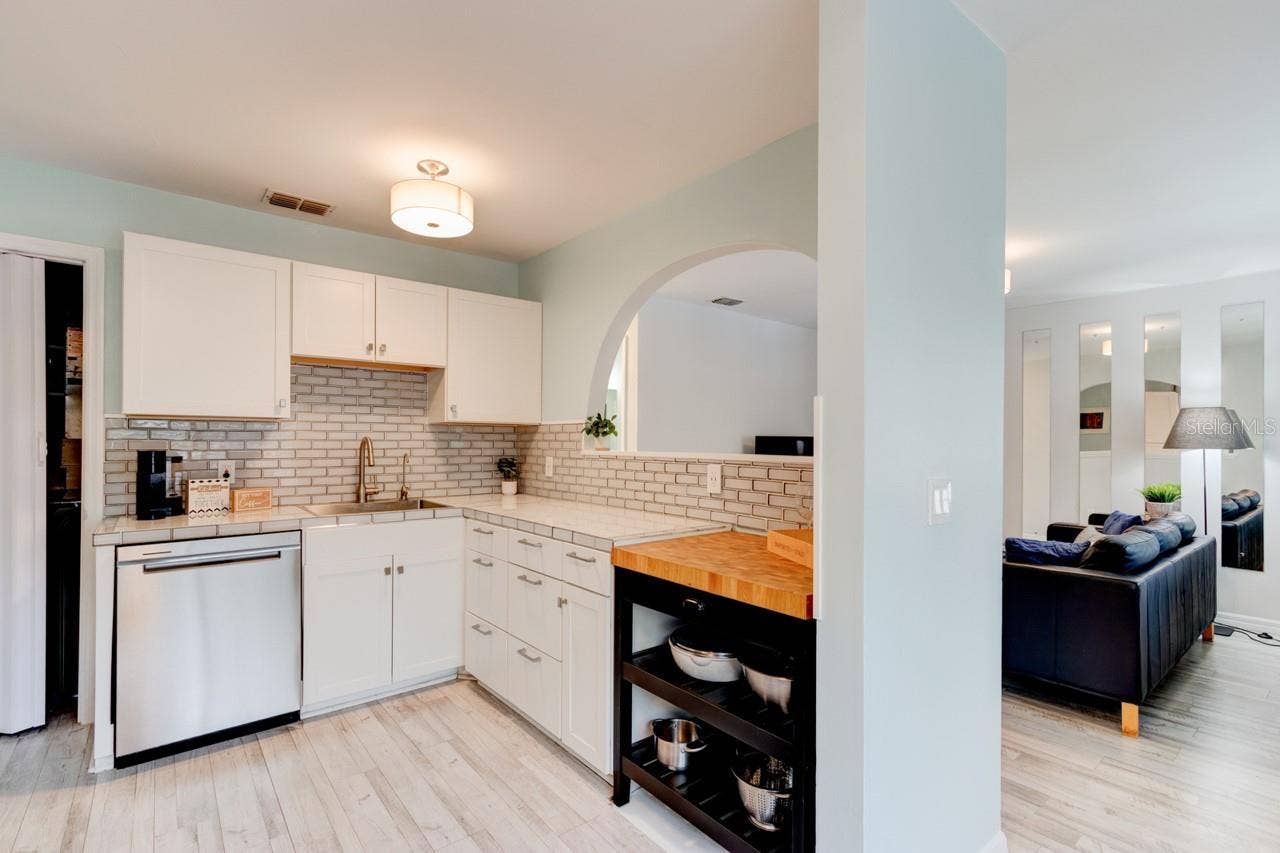 1601 BIG TREE ROAD, #408, Daytona Beach, FL 32119 1601 BIG TREE ROAD, #408, Daytona Beach, FL 32119