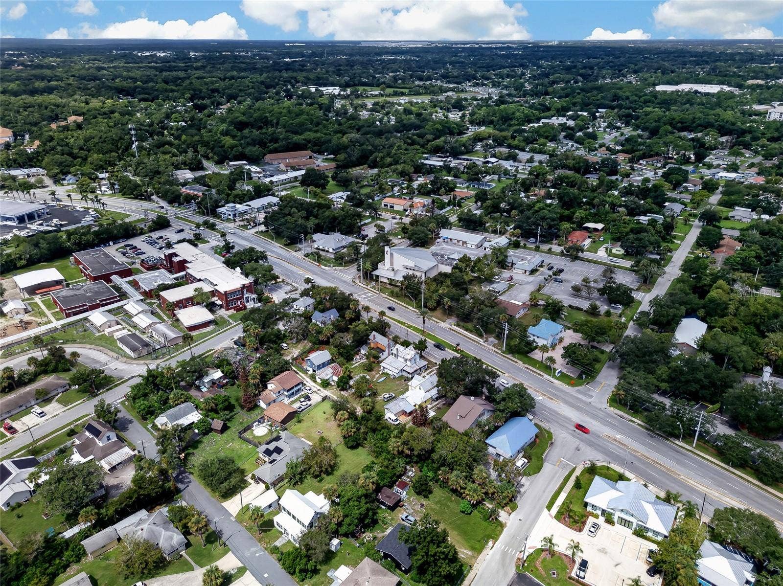 312 DUNLAWTON AVENUE, Port Orange, FL 32127