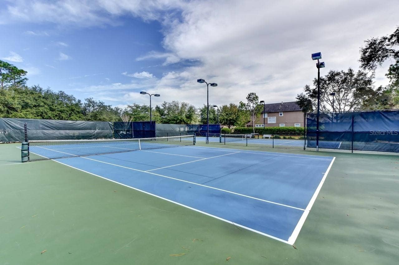 502 VICTORIA HILLS DRIVE, Deland, FL 32724 Tennis & pickleball courts