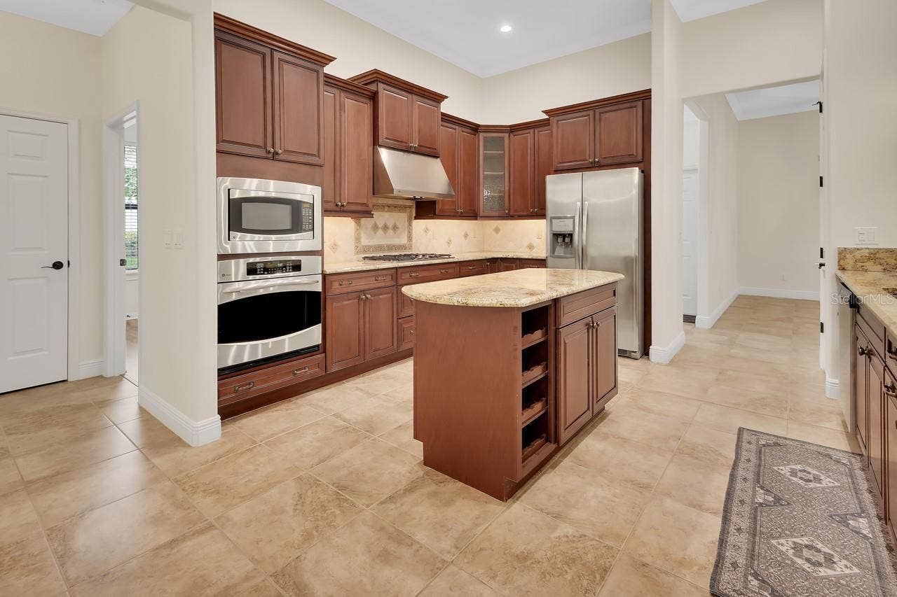 502 VICTORIA HILLS DRIVE, Deland, FL 32724 Kitchen